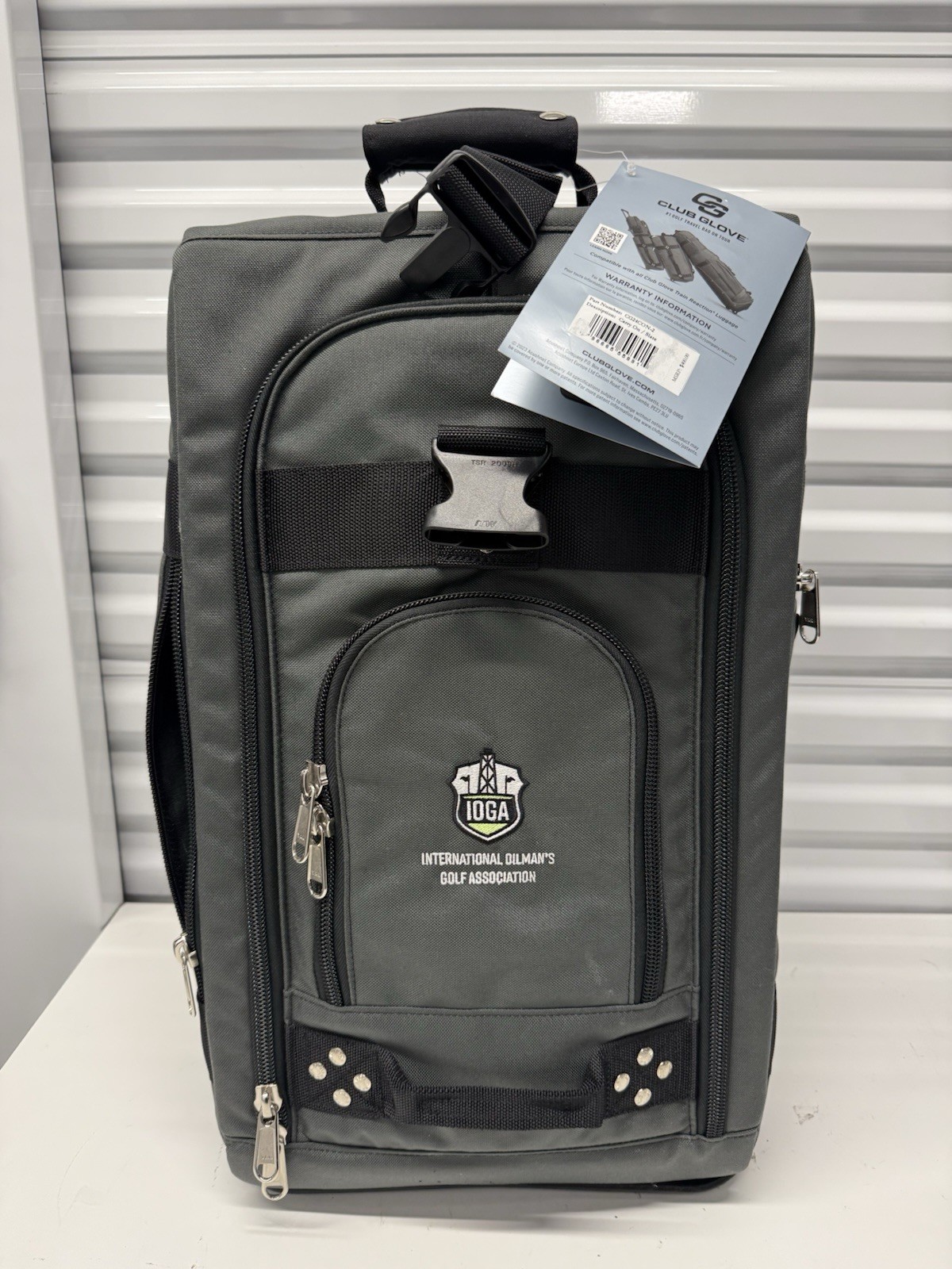 Club Glove Carry-On Rolling Suitcase Luggage Grey IOGA Embroidered USA NWT Club Glove Carry-On Rolling Suitcase Luggage Grey IOGA Embroidered USA NWT