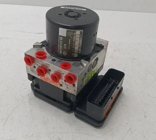 2013-2015 Volkswagen Passat ABS Anti-Lock Brake Pump Control Module Assembly OEM