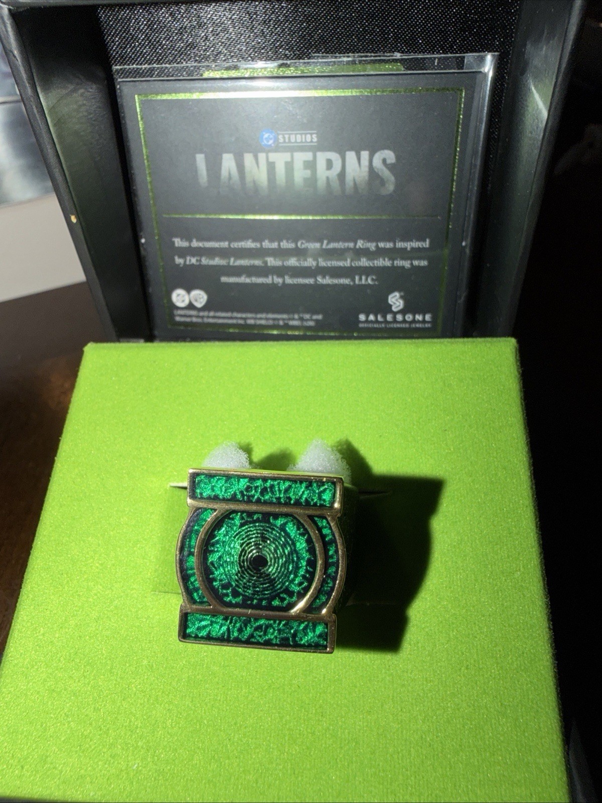 2026 DC SHOP GREEN LANTERN RING OFFICIAL PROP REPLICA LANTERNS SIZE 9 BRAND NEW 2026 DC SHOP GREEN LANTERN RING OFFICIAL PROP REPLICA LANTERNS SIZE 9 BRAND NEW