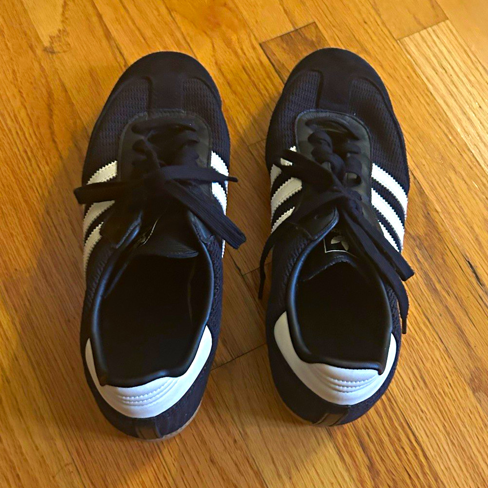 adidas Men’s Black/White Low Top Lace-Up Athletic Sneakers Rubber Outsole adidas Men’s Black/White Low Top Lace-Up Athletic Sneakers Rubber Outsole
