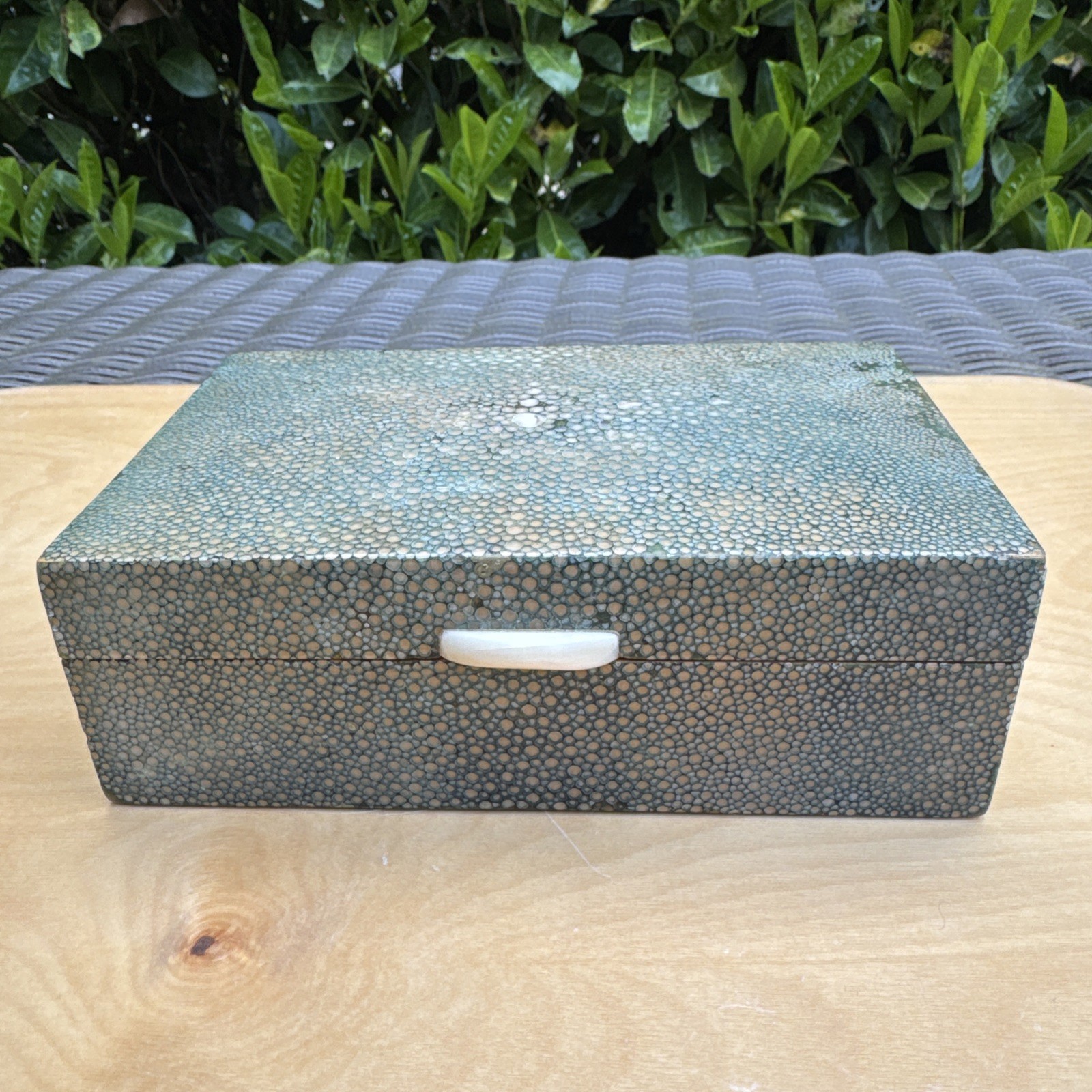 Antique art deco 1920s Shagreen Box Cigarette Case / Jewellery trinket Box Antique art deco 1920s Shagreen Box Cigarette Case / Jewellery trinket Box