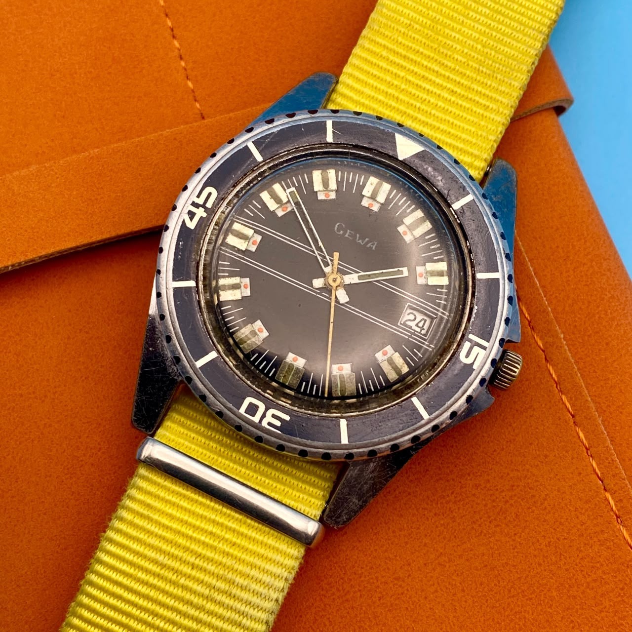 Vintage GEWA Skin Diver Mechanical Watch Men’s Manual Winding Swiss 1970s