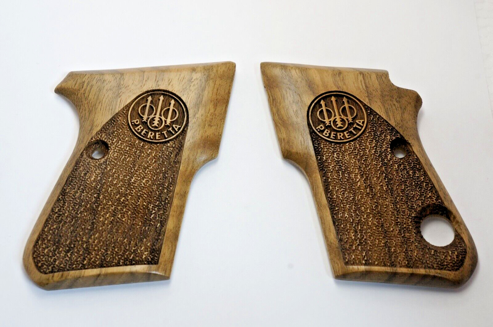 CUSTOM HAND MADE WALNUT *SANDED* BERETTA 950 950B 950BS JETFIRE W/ SAFETY CUT CUSTOM HAND MADE WALNUT *SANDED* BERETTA 950 950B 950BS JETFIRE W/ SAFETY CUT
