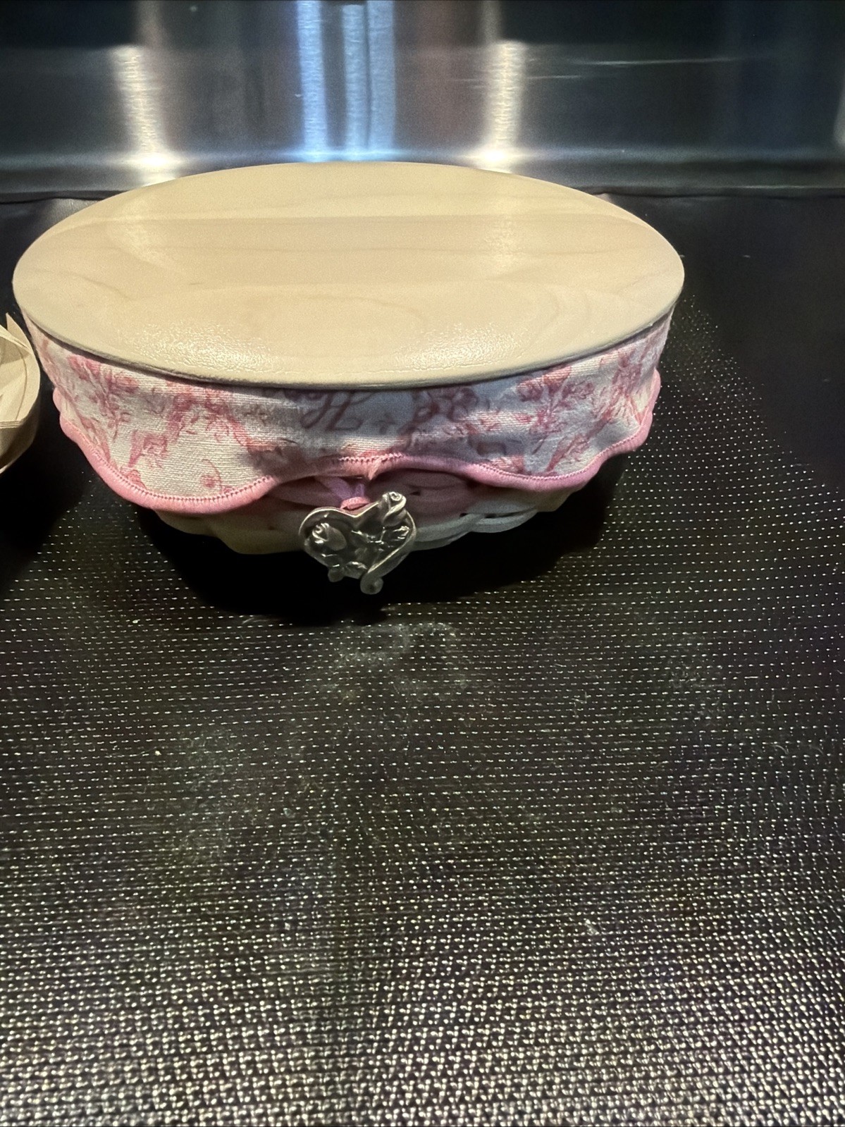 Longaberger Horizon of Hope Breast Cancer Basket w/ Protector & Lid 2003 Longaberger Horizon of Hope Breast Cancer Basket w/ Protector & Lid 2003