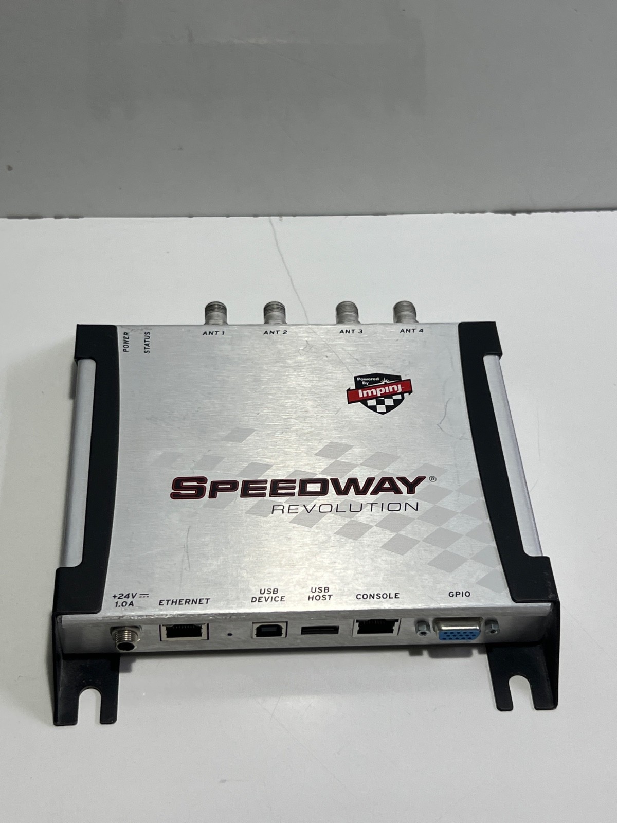 Impinj IPJ-REV-R420-EU11M RFID Reader SpeedWay Revolution (Without Ac Adapter) Impinj IPJ-REV-R420-EU11M RFID Reader SpeedWay Revolution (Without Ac Adapter)