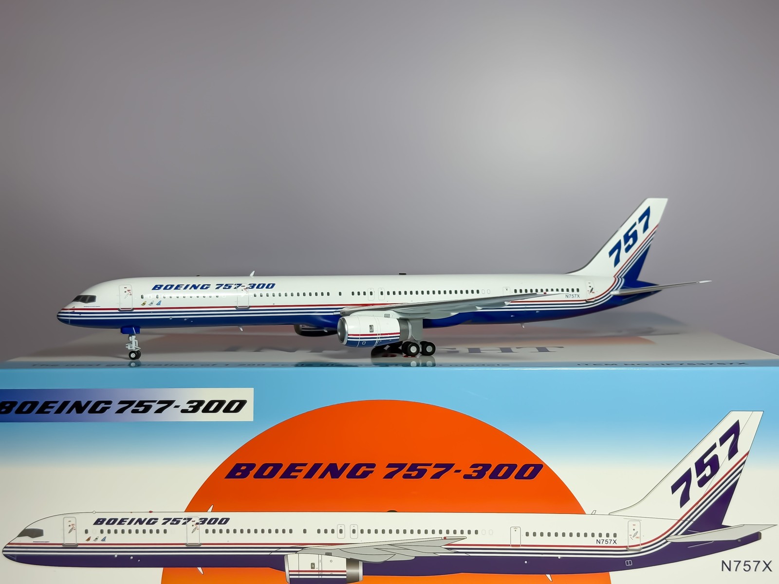 InFlight200 1:200 Boeing House 757-300 N757X InFlight200 1:200 Boeing House 757-300 N757X