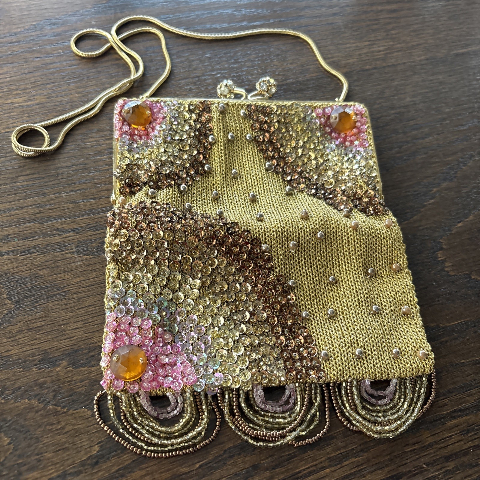 ANTIQUE ART DECO BEADED HAND BAG -1940’s ANTIQUE ART DECO BEADED HAND BAG -1940’s