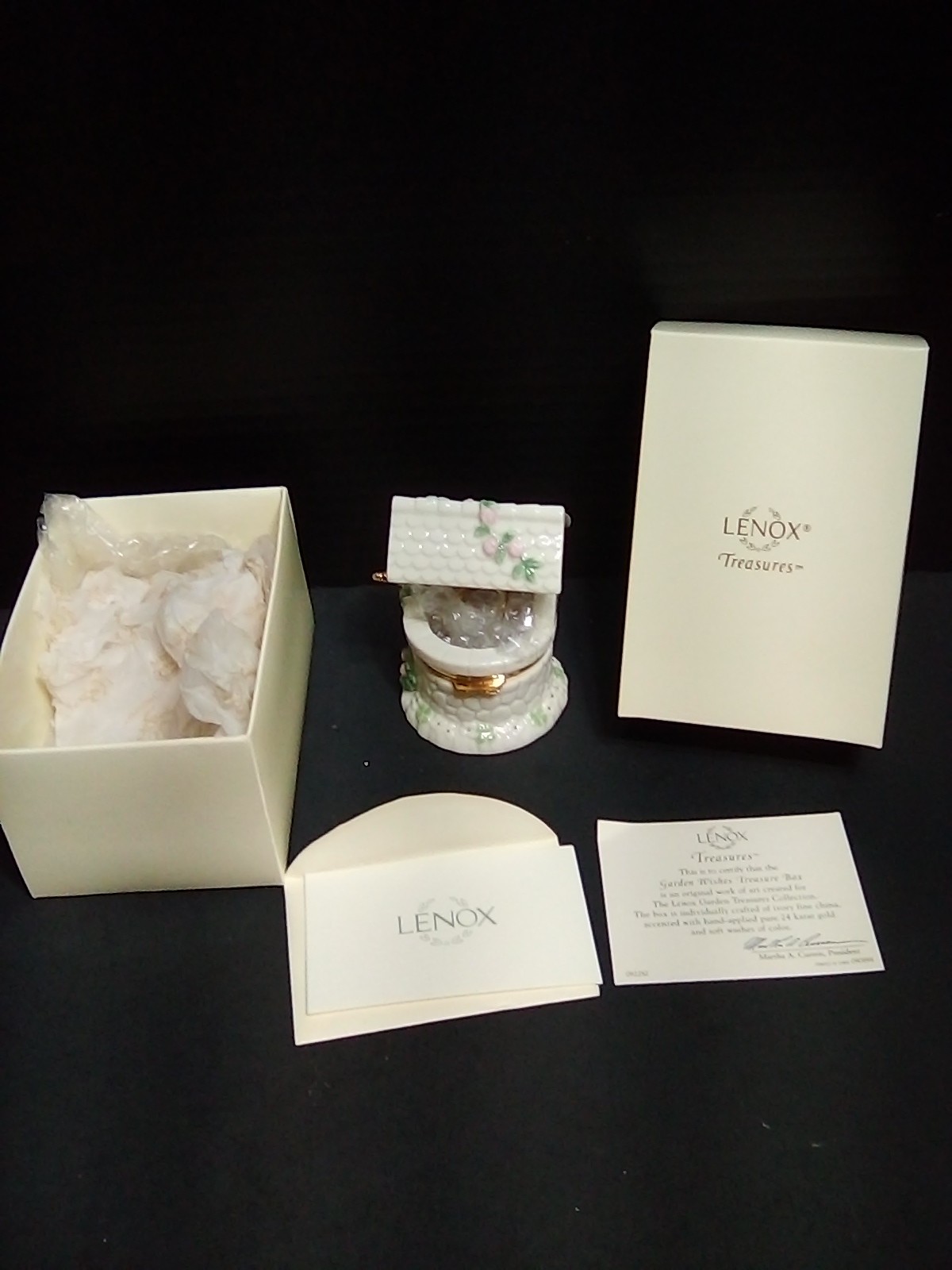 Lenox Treasures Lenox Treasures