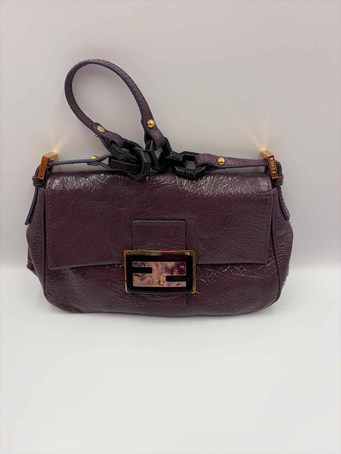 Pre-Owned Fendi Purple Patent Leather Mini Mamma Shoulder Bag Pre-Owned Fendi Purple Patent Leather Mini Mamma Shoulder Bag