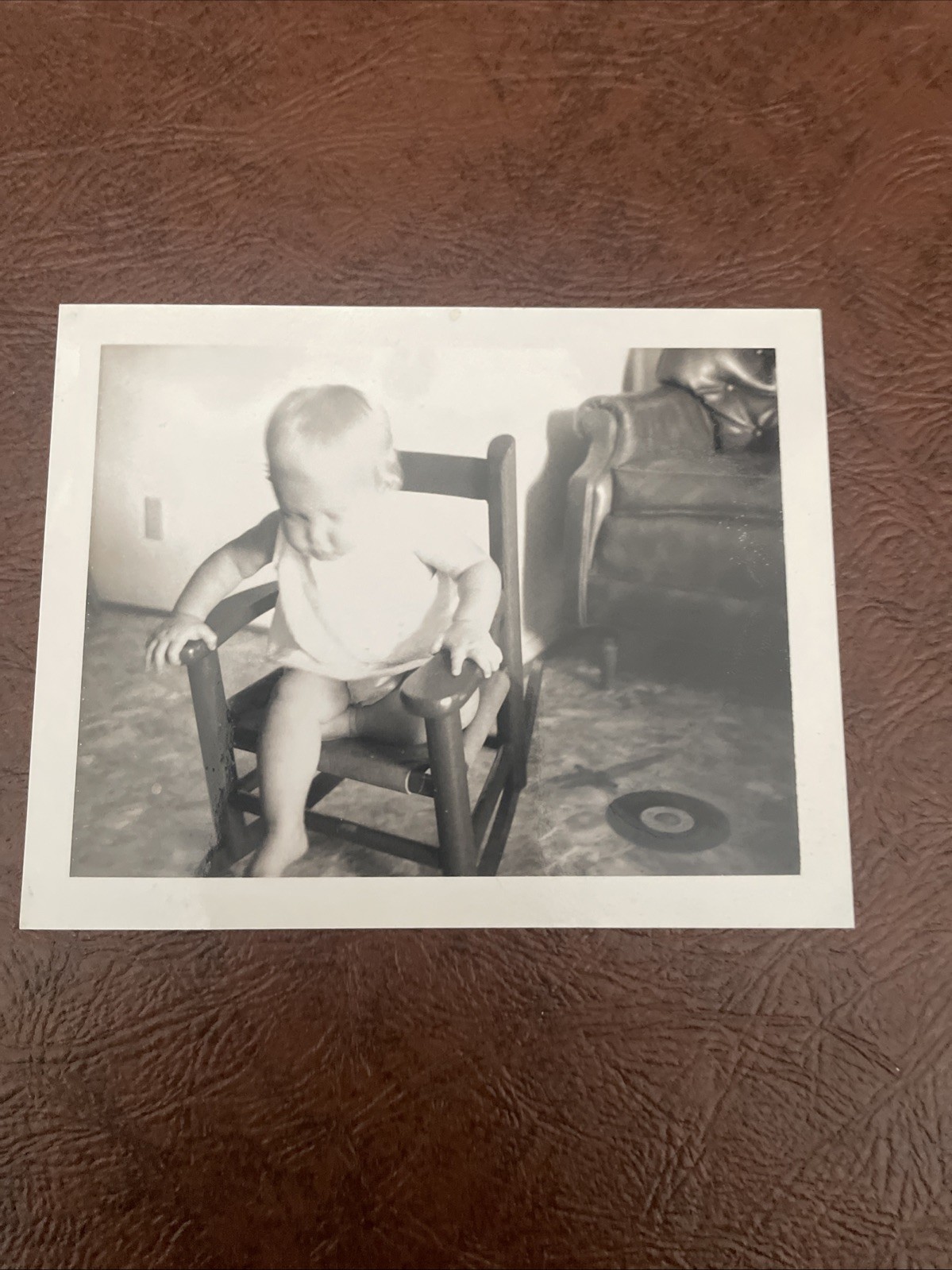 Vintage PHOTO Snapshot BABY Happy Rocking Chair Vintage PHOTO Snapshot BABY Happy Rocking Chair