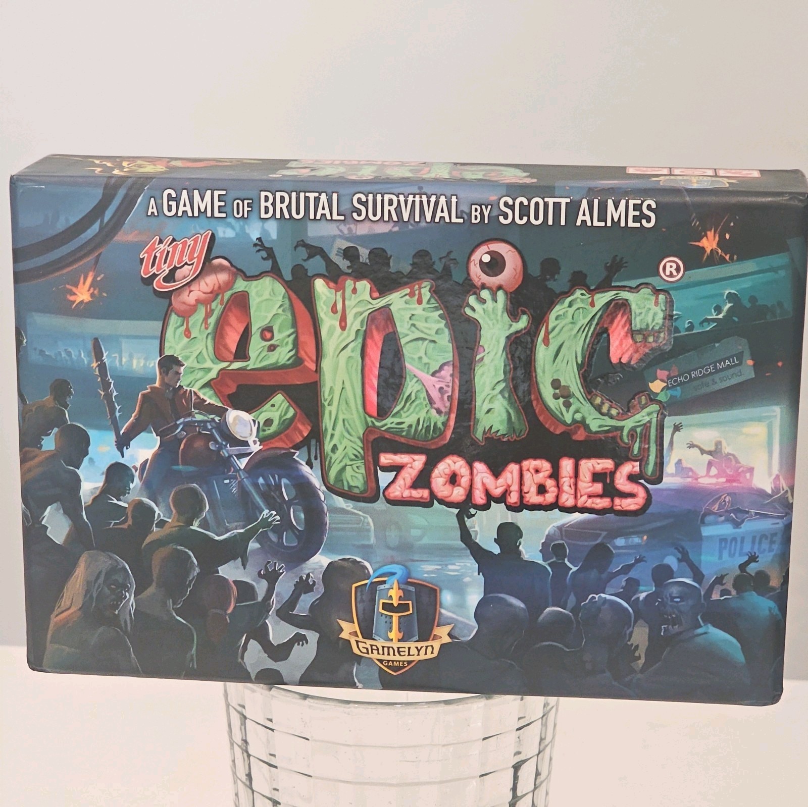TINY EPIC ZOMBIES Board Game COMPLETE ⭐️⭐️FREE SHIPPING ⭐️⭐️