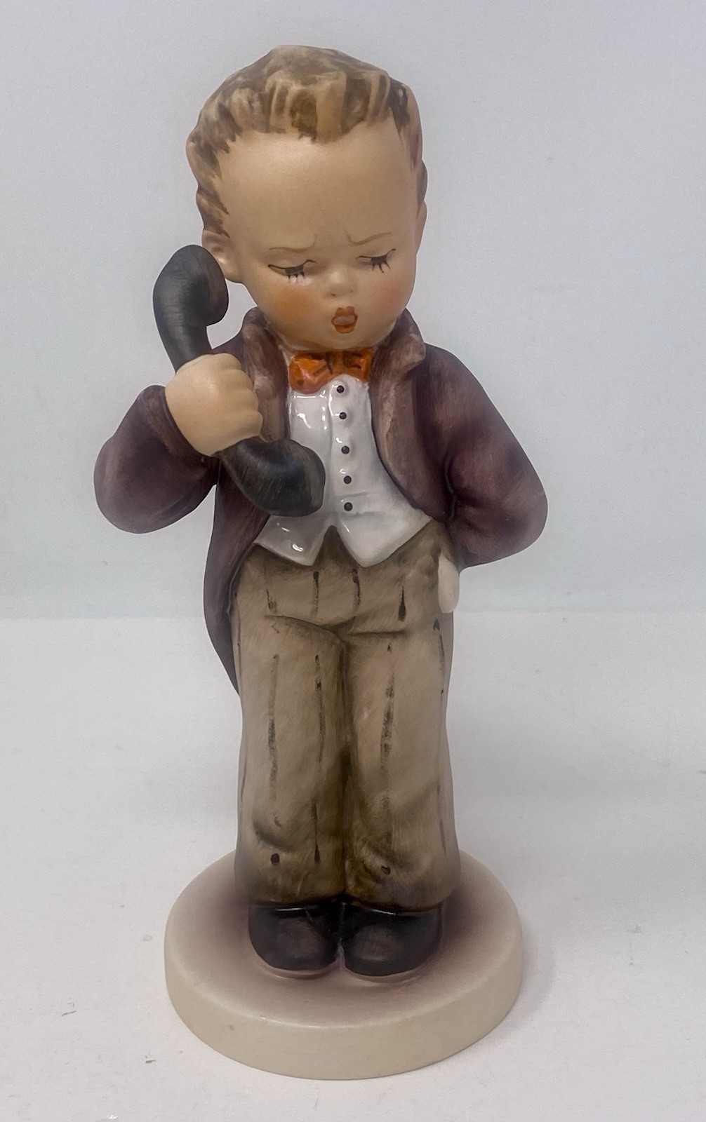 Vintage Goebel Hummel Hello #124 Figurine W Germany TMK4 Boy On Telephone Signed Vintage Goebel Hummel Hello #124 Figurine W Germany TMK4 Boy On Telephone Signed