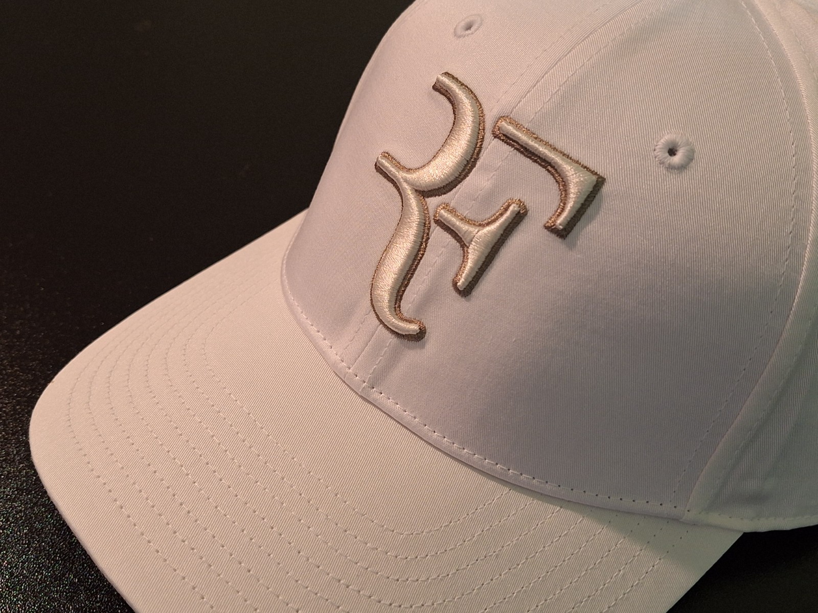 Roger Federer Limited Edition HOF US Open Exhibition 2026 Uniqlo Hat -Off White Roger Federer Limited Edition HOF US Open Exhibition 2026 Uniqlo Hat -Off White