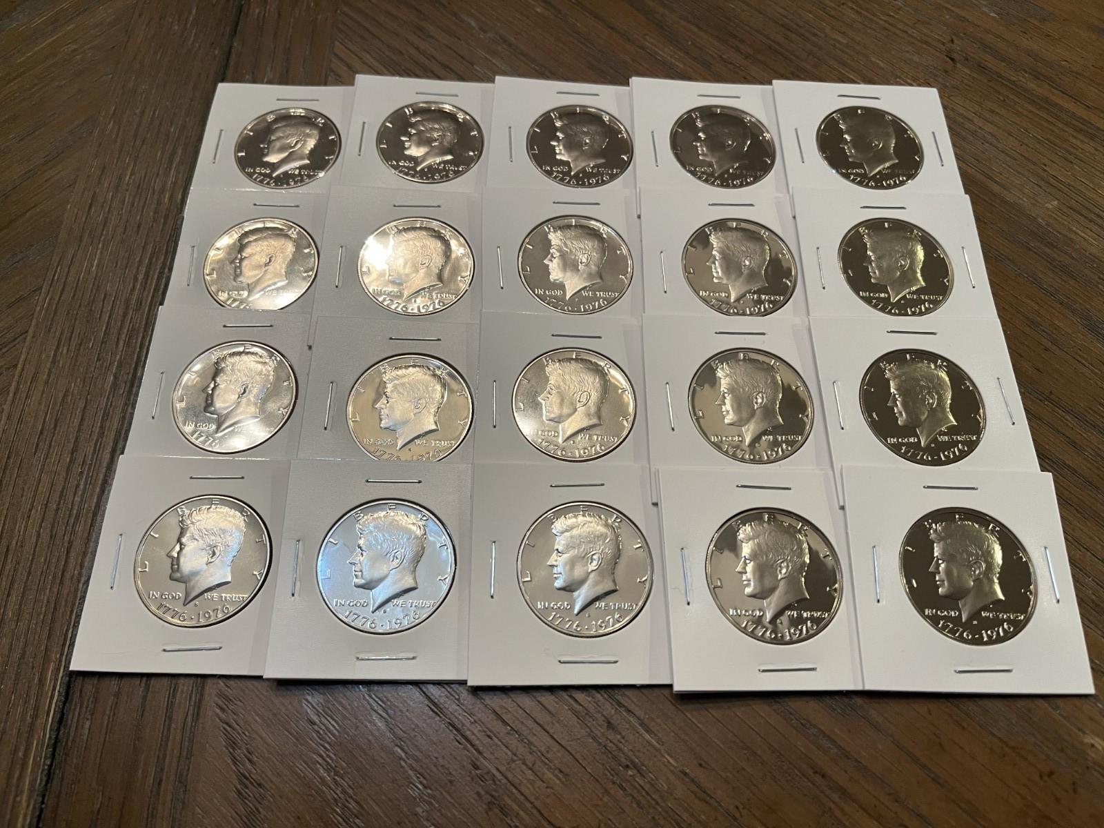 1976 S PROOF KENNEDY HALF DOLLAR ROLL 20 COINS ($10 FACE VALUE) COPPER CLAD 1976 S PROOF KENNEDY HALF DOLLAR ROLL 20 COINS ($10 FACE VALUE) COPPER CLAD