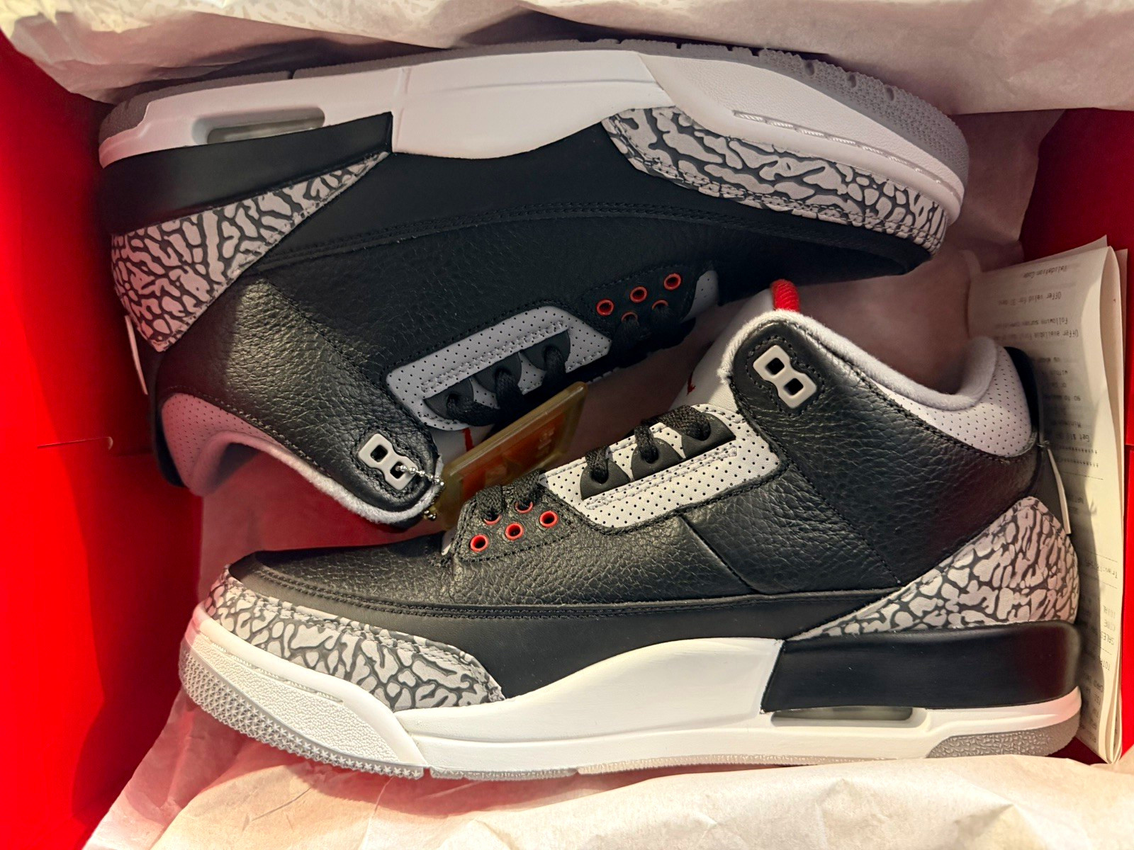 Jordan Air Jordan 3 Retro OG Black Cement 2018 Men\'s Mid Top 854262-001