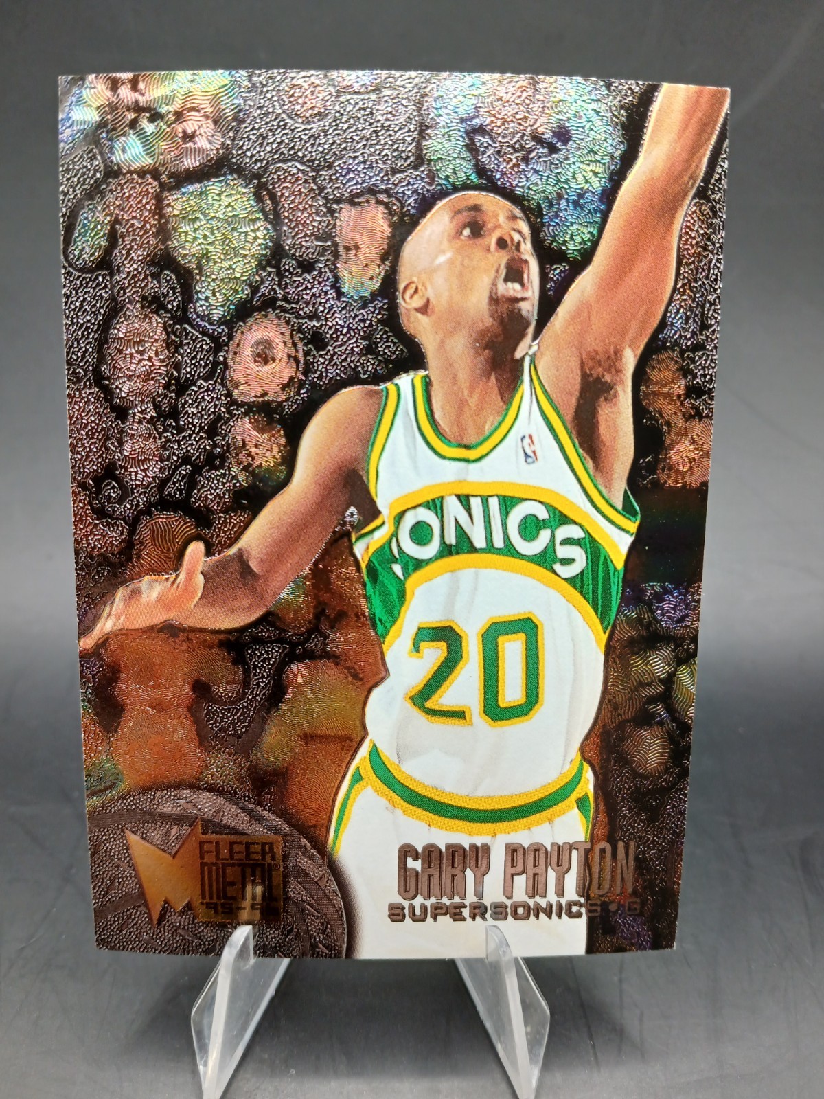 1995-96 Fleer Metal - Gary Payton #103 1995-96 Fleer Metal - Gary Payton #103