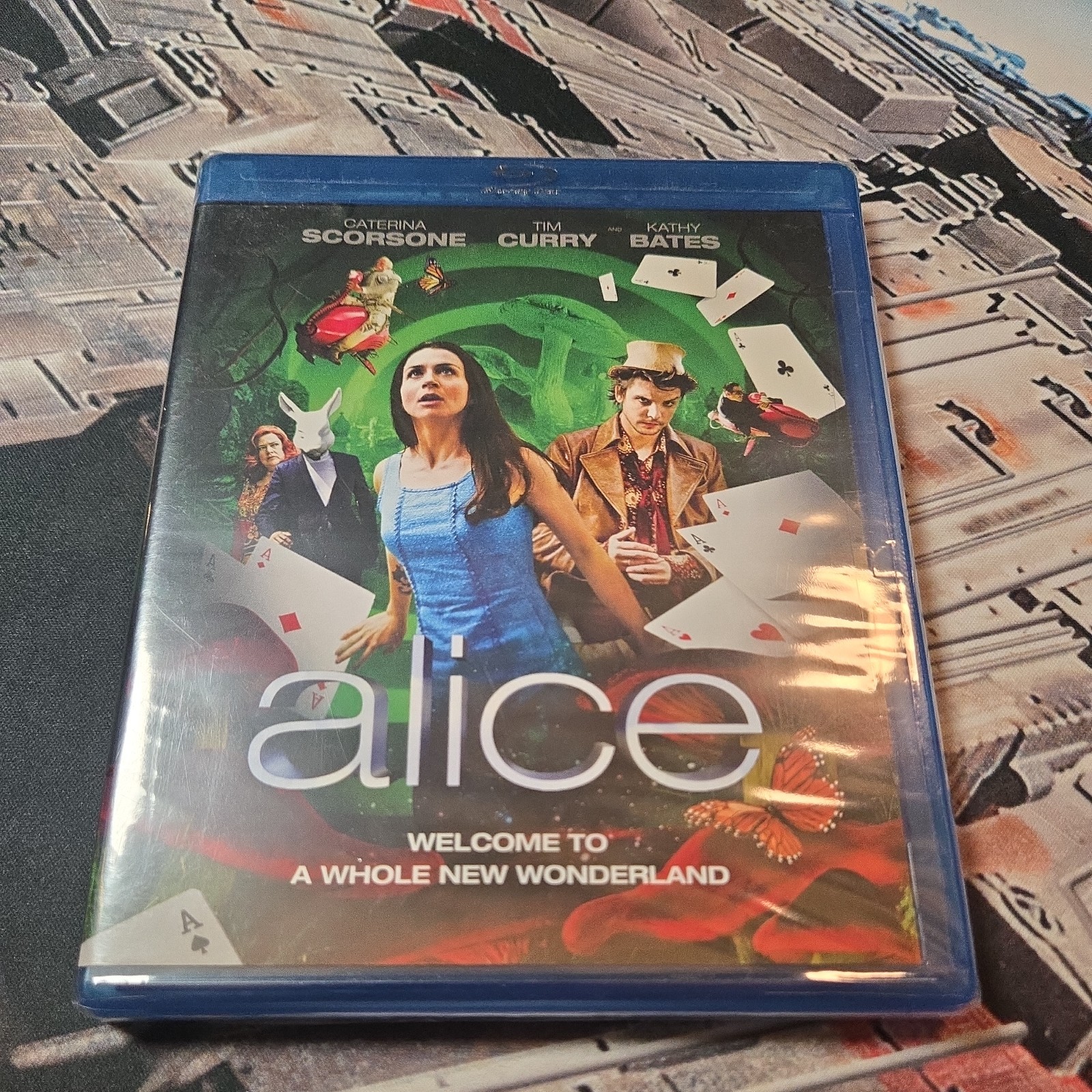 Alice (Blu-ray 2009) Tim Curry Kathy Bates New Sealed OOP Rare Alice (Blu-ray 2009) Tim Curry Kathy Bates New Sealed OOP Rare