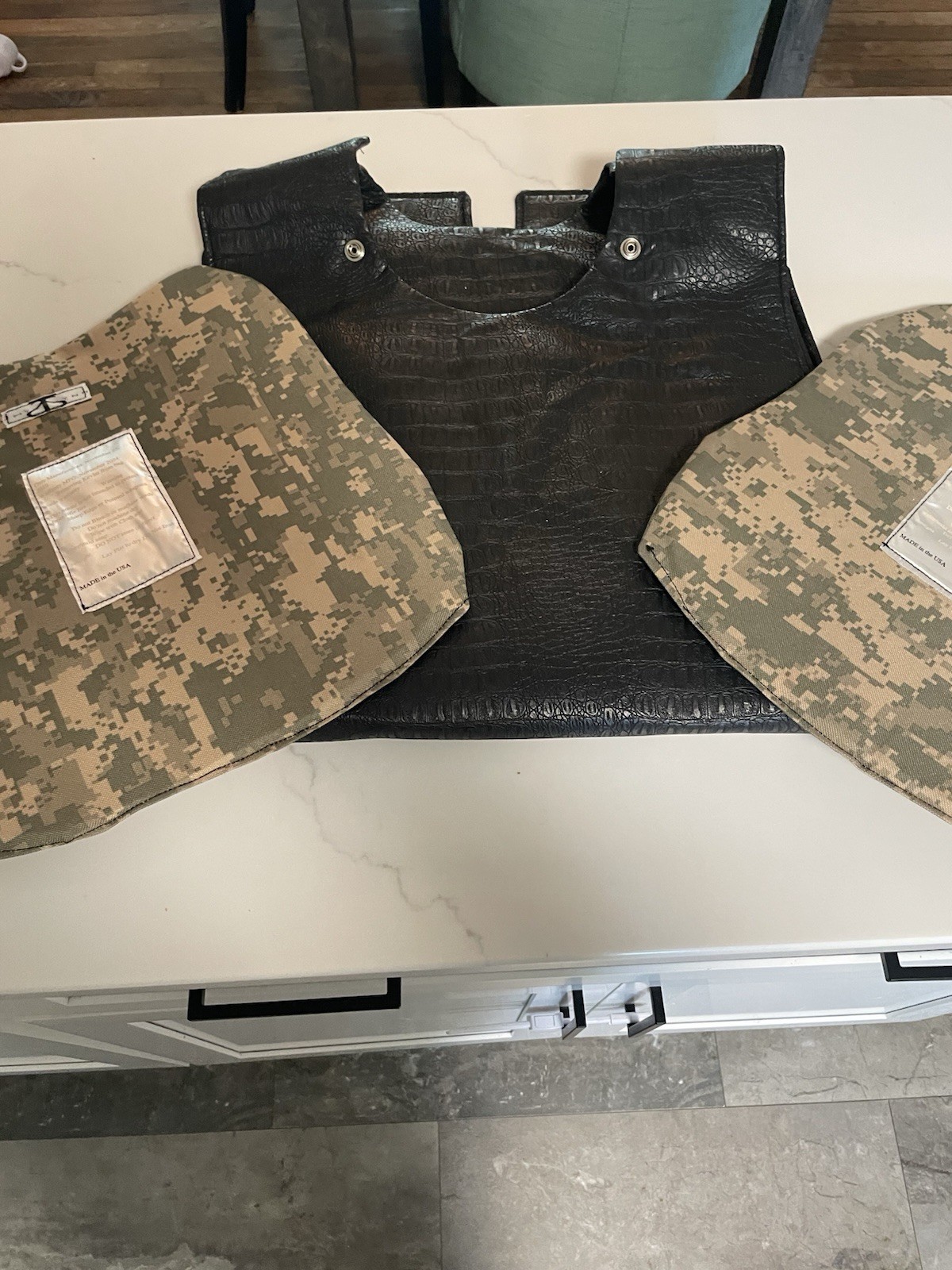 2 Made With Kevlar Front And Rear Inserts With Torso Vest. Body Armor Thyk Skynn 2 Made With Kevlar Front And Rear Inserts With Torso Vest. Body Armor Thyk Skynn