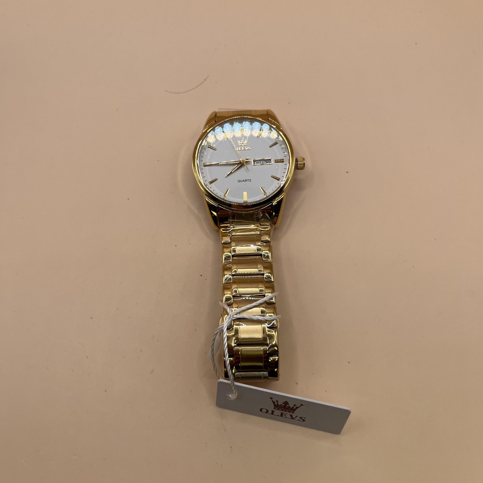 OLEVS Watch Mens Gold Tone Stainless Steel Quartz Day Date White Dial 3ATM 6886G