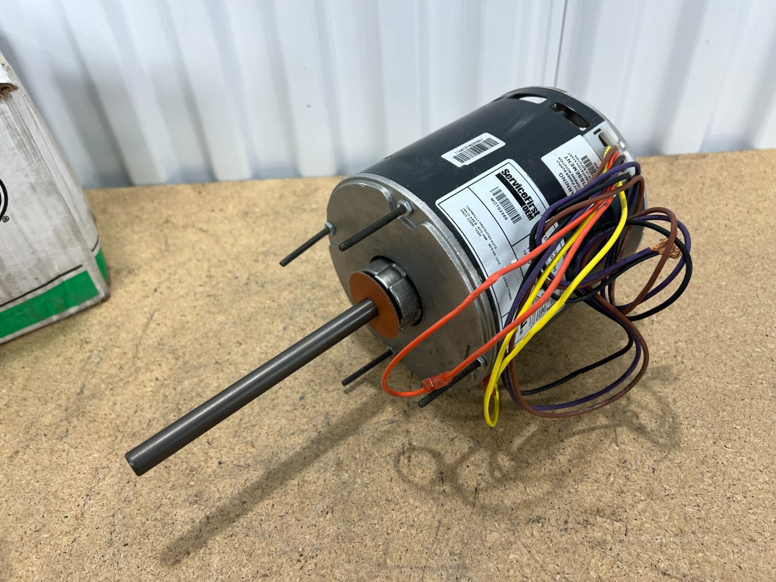 ServiceFirst MOT02369 / K55HXFEG-128 Condenser Fan Motor, 3/4 HP, , 900/1100 RPM ServiceFirst MOT02369 / K55HXFEG-128 Condenser Fan Motor, 3/4 HP, , 900/1100 RPM