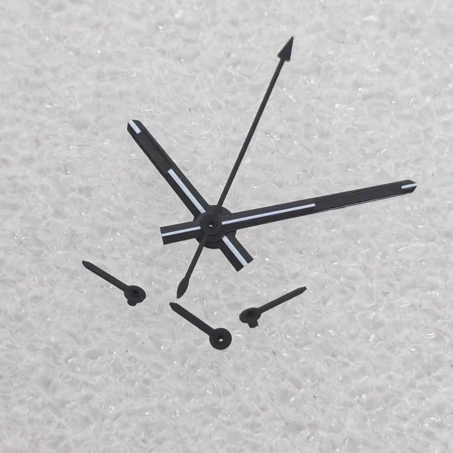 1 Set Black Arrow Luminous Watch Hand (6 PCS) for Quartz Movement VK63 1 Set Black Arrow Luminous Watch Hand (6 PCS) for Quartz Movement VK63