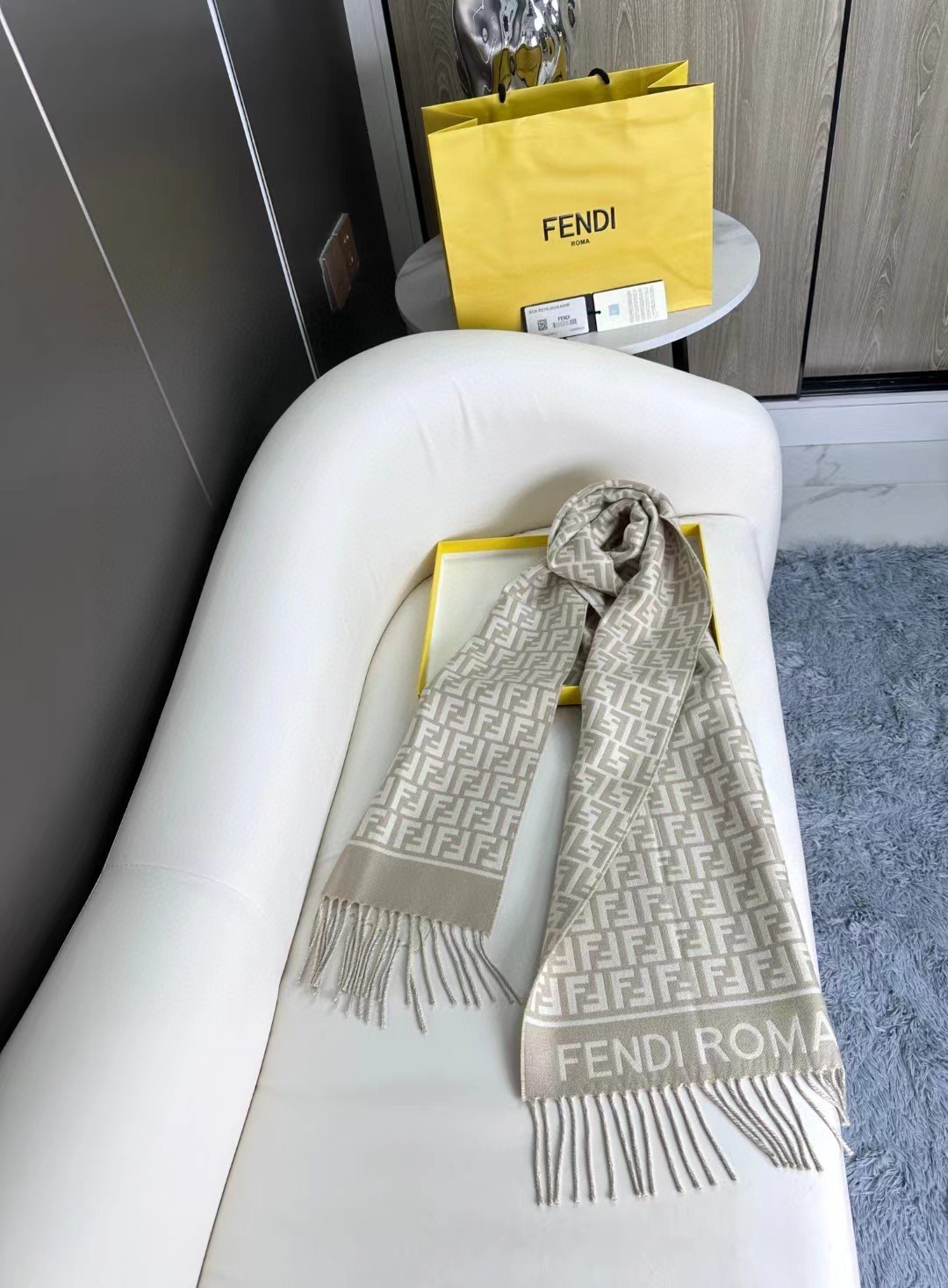 FENDI FF Logo Beige Gray Cashmere Blend Scarf Fringe 30x200cm