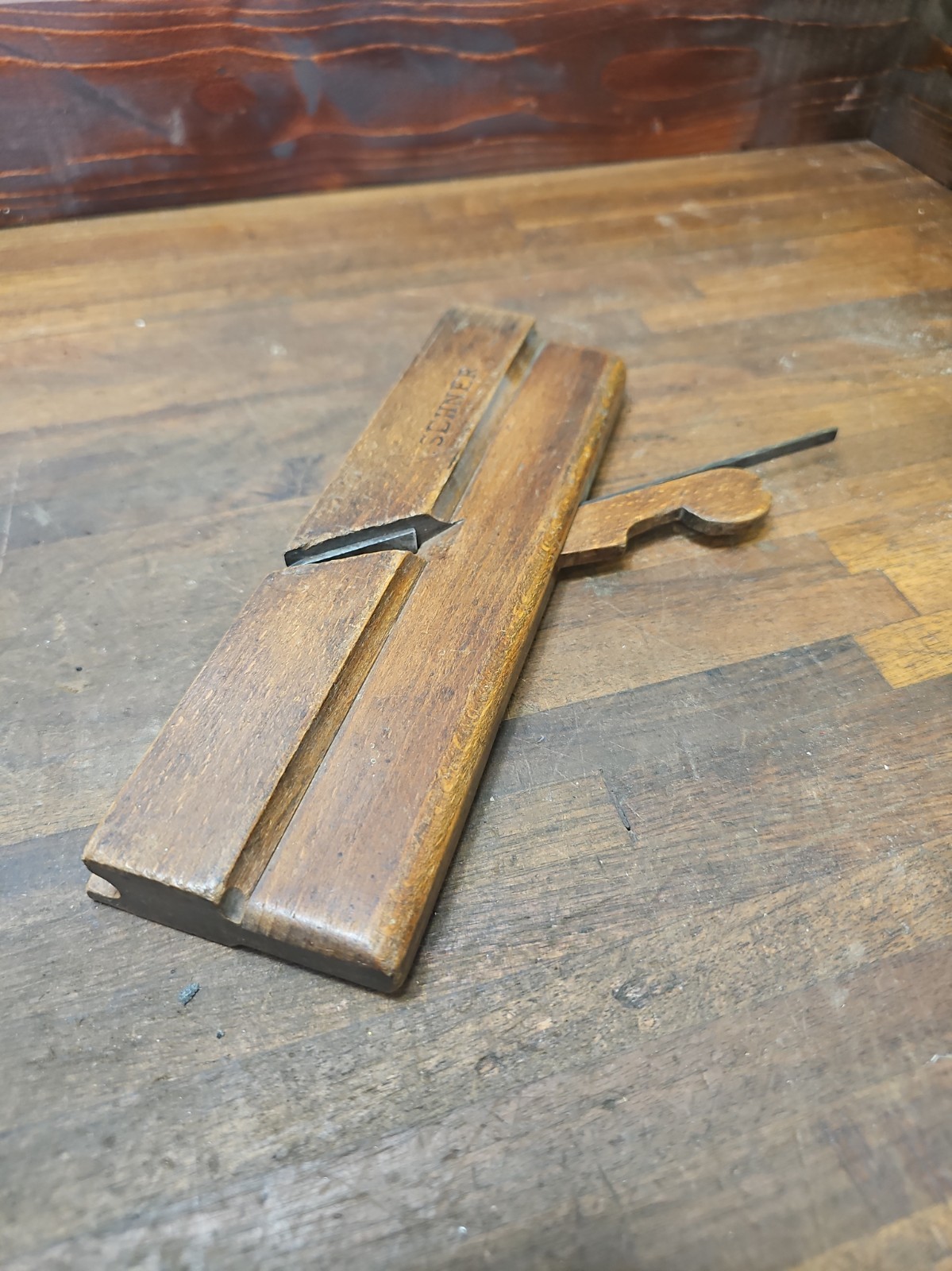 P130- Antique wood  D. Heiss Molding Plane Lancaster Pa 3/8\