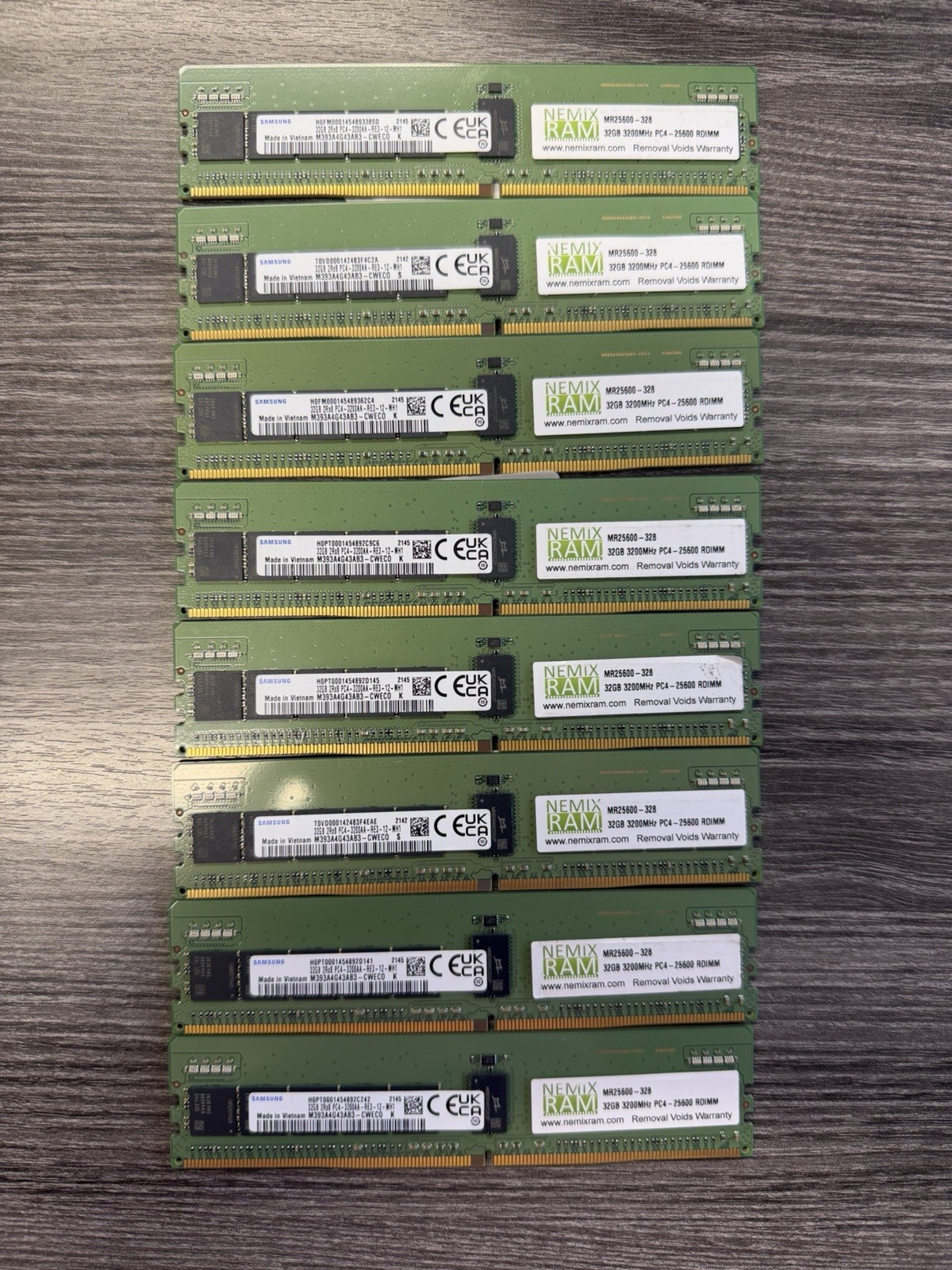 LOT OF 8 Samsung 32gb 2Rx8 PC4-3200AA RE3 12 DC1 Server Memory M393A4G43AB3 LOT OF 8 Samsung 32gb 2Rx8 PC4-3200AA RE3 12 DC1 Server Memory M393A4G43AB3