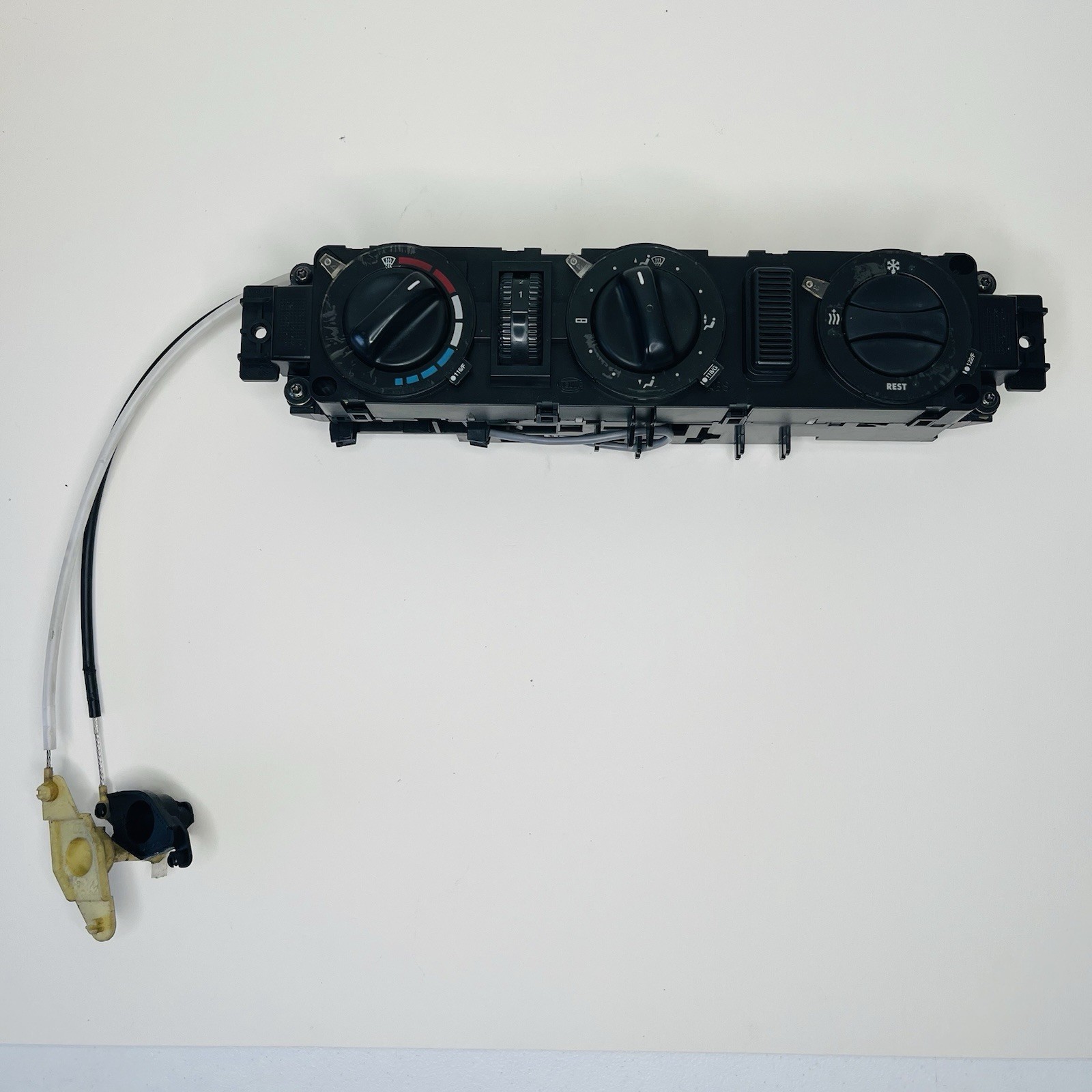 02-06 MERCEDES DODGE SPRINTER A/C HEATER TEMPERATURE CLIMATE CONTROL PANEL UNIT 02-06 MERCEDES DODGE SPRINTER A/C HEATER TEMPERATURE CLIMATE CONTROL PANEL UNIT