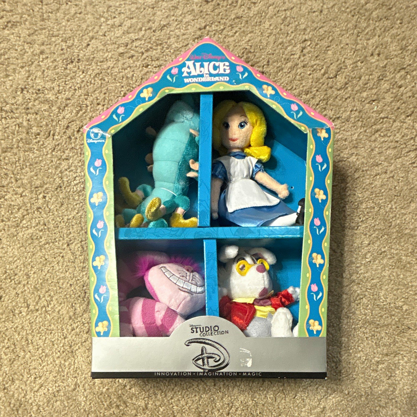 Disney Store Studio Collection Alice in Wonderland Plush Set 2009 Small 3-5Y