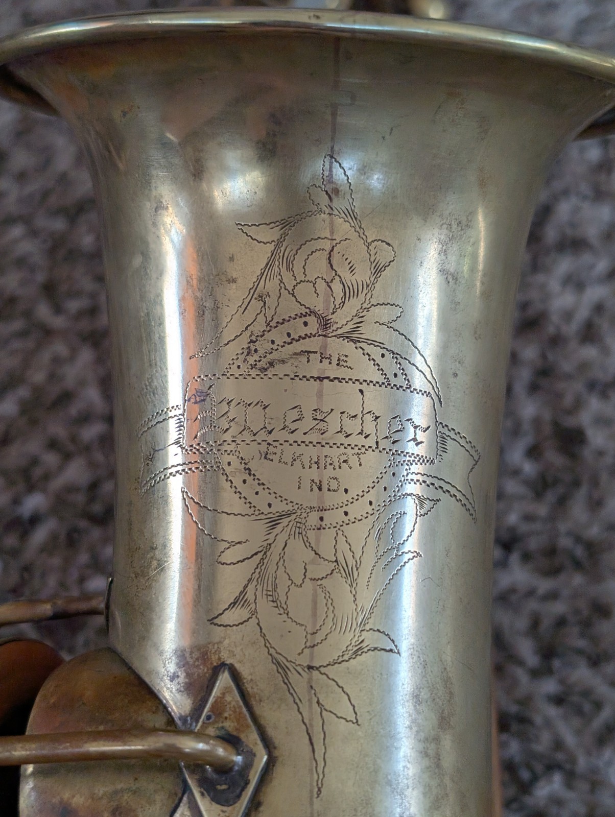 Buescher True Tone Brass Eb Alto Saxophone 46370 Plays Decent Pads Pearl G#