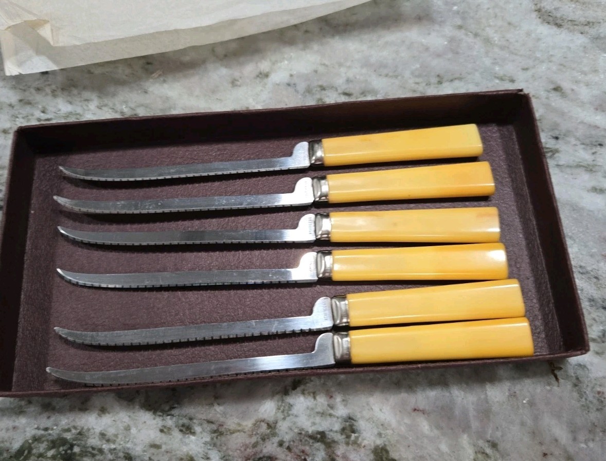 Vintage Royal Buckingham Steak Knife Set of 6 Marbled Butterscotch UK Boxed MCM Vintage Royal Buckingham Steak Knife Set of 6 Marbled Butterscotch UK Boxed MCM