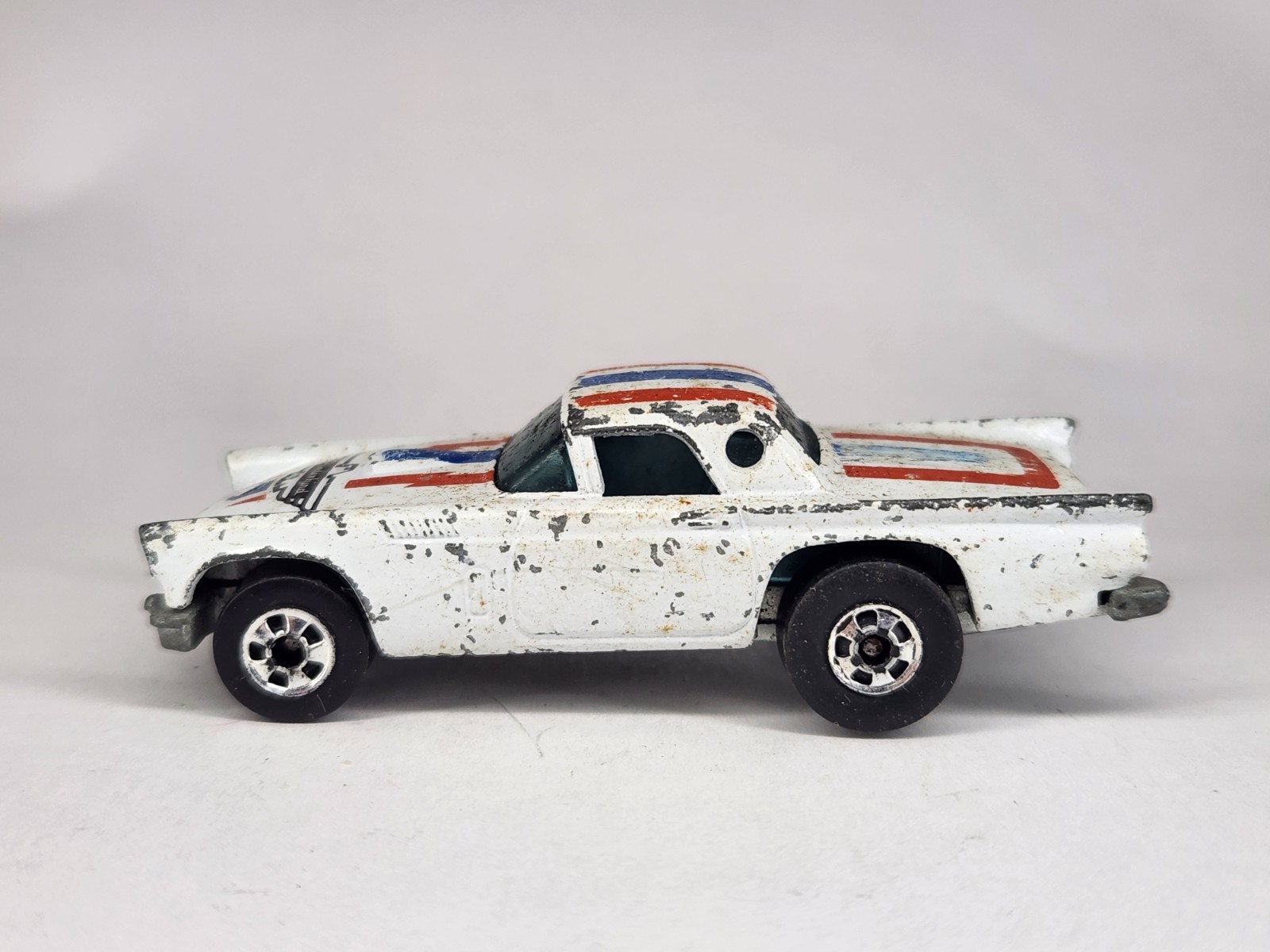 Vintage Hot Wheels 1977 ’57 T‑Bird • White • Blackwall • Hong Kong