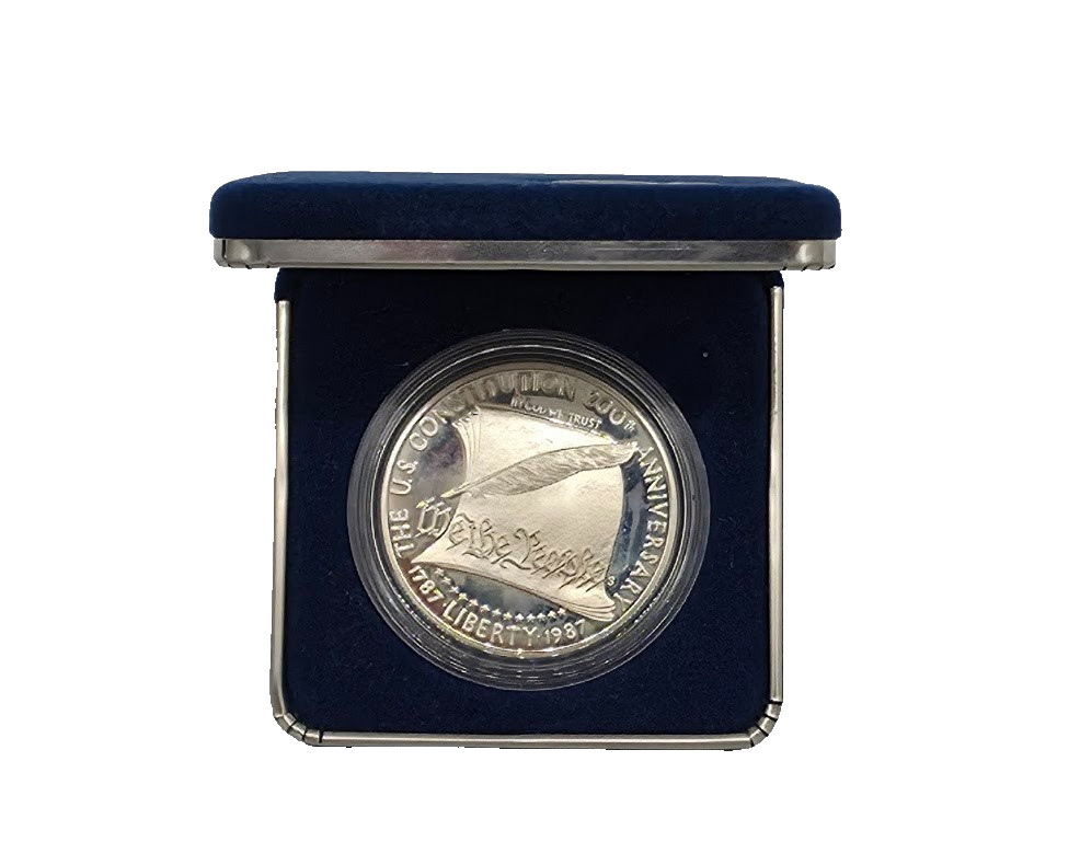 1987-P Constitution Bicentennial Silver Dollar Uncirculated 90% Silver w/ Box 1987-P Constitution Bicentennial Silver Dollar Uncirculated 90% Silver w/ Box