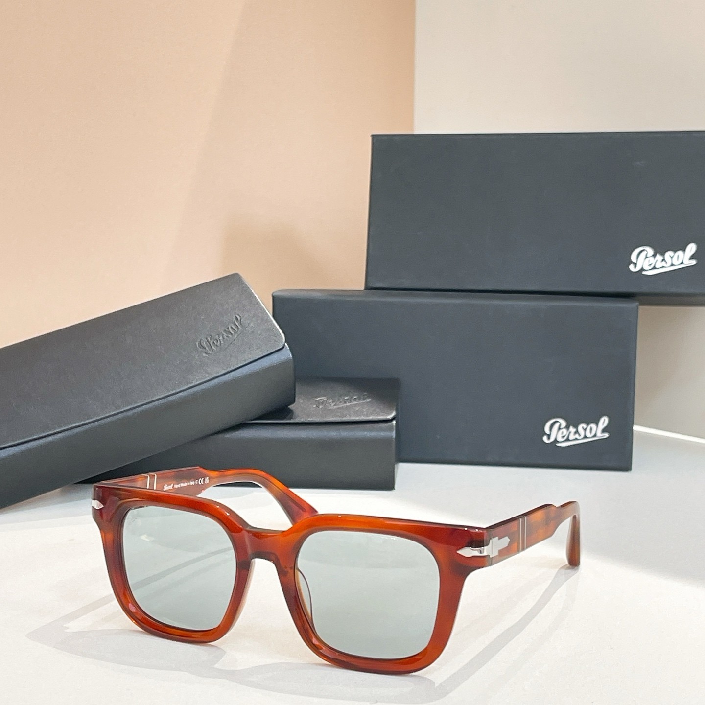 Persol Sunglasses Model: 3323-S Size: 49 (20-145) Glass lenses