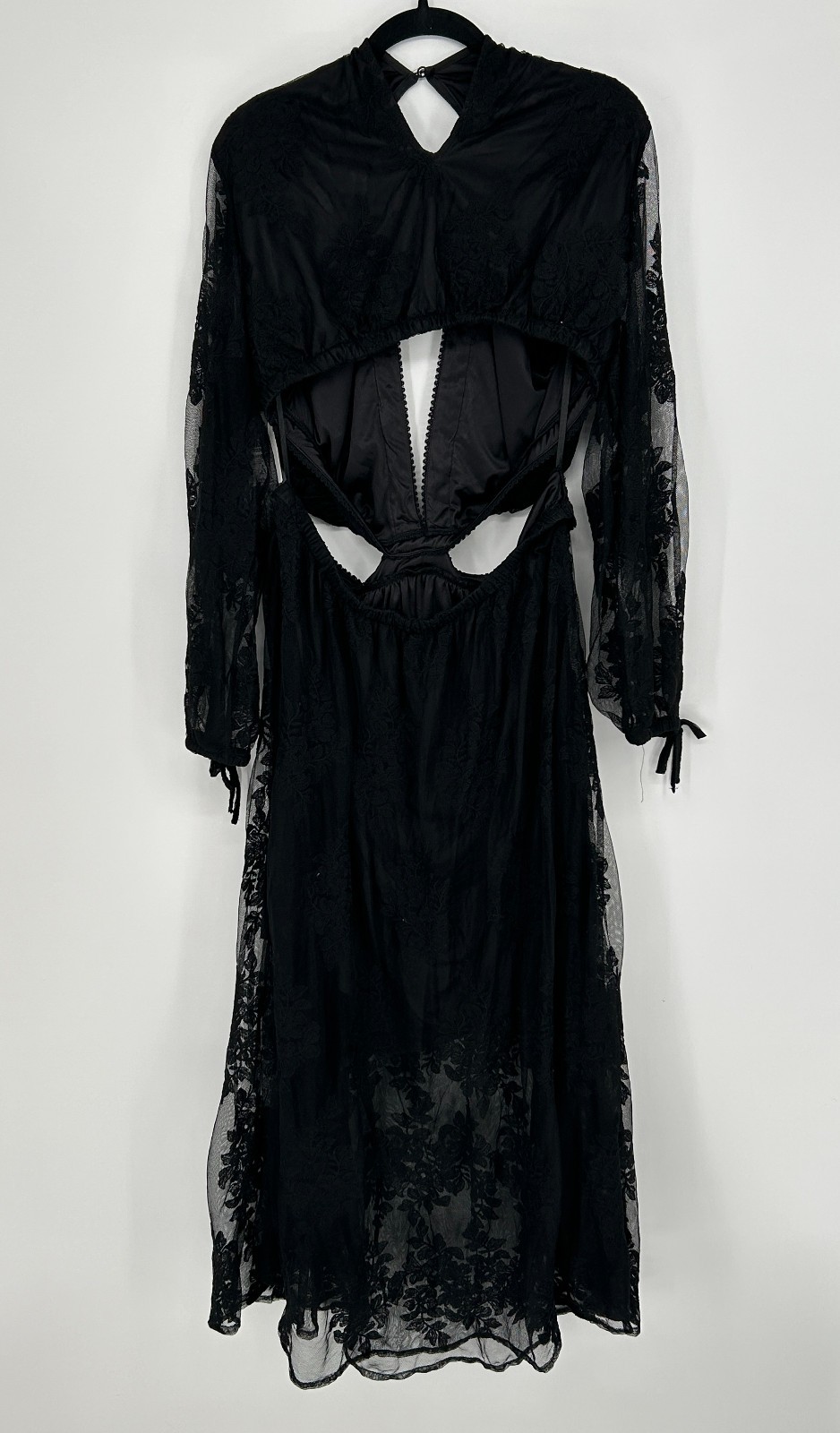 Torrid Festi Black Mesh Maxi Dress Deep V Lace Whimsigoth 2X NWT Witchy