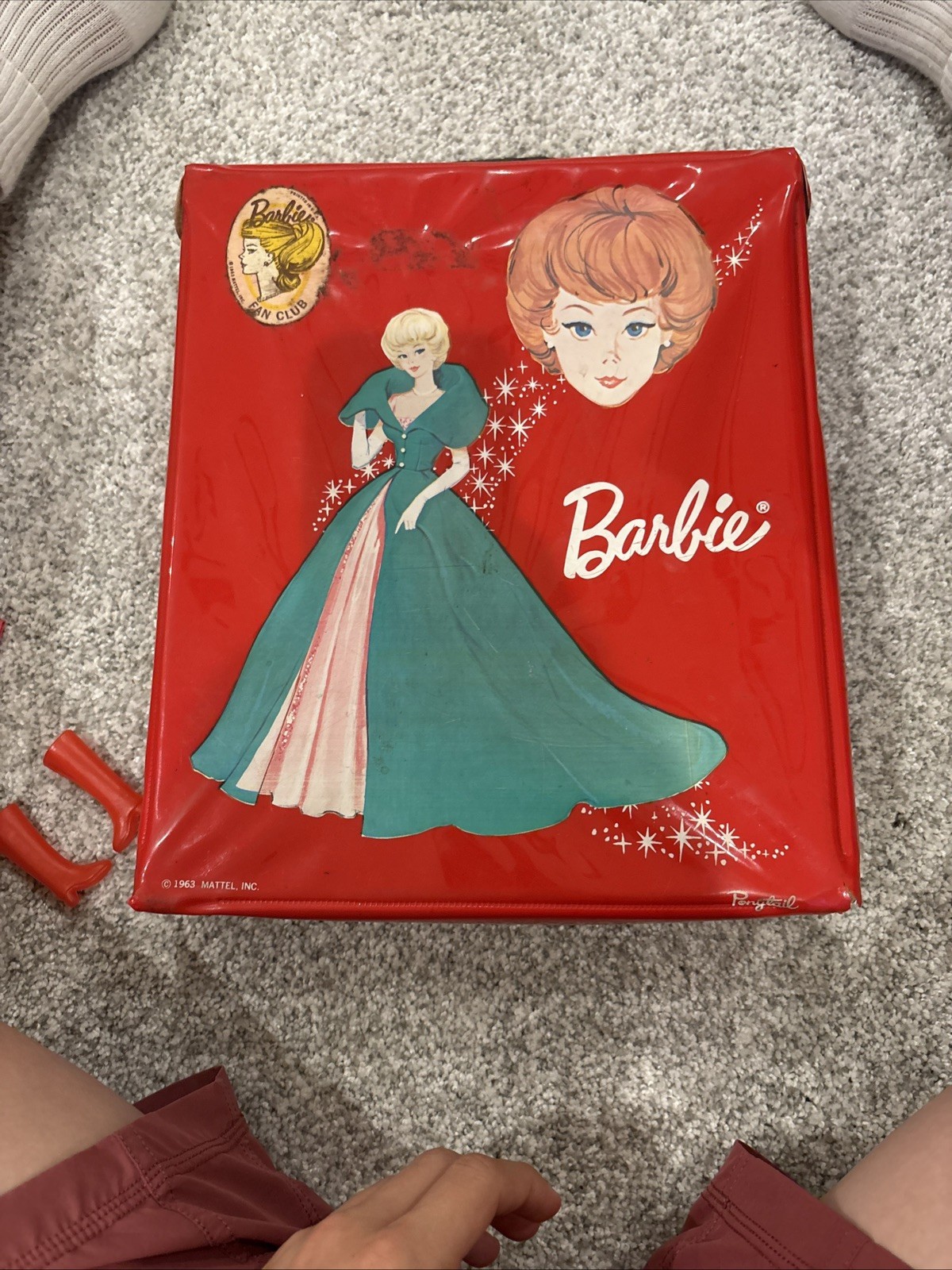 VINTAGE 1963 Mattel Barbie Doll Case, Red W/ Green & Pink Gown. Great Condition VINTAGE 1963 Mattel Barbie Doll Case, Red W/ Green & Pink Gown. Great Condition