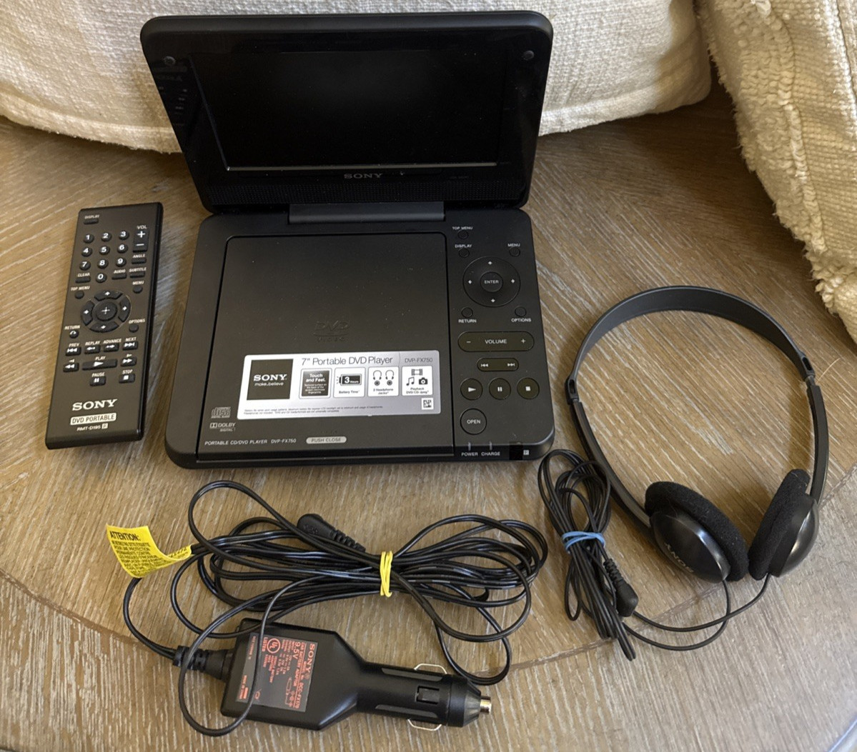 Sony DVP-FX750 7 Sony DVP-FX750 7
