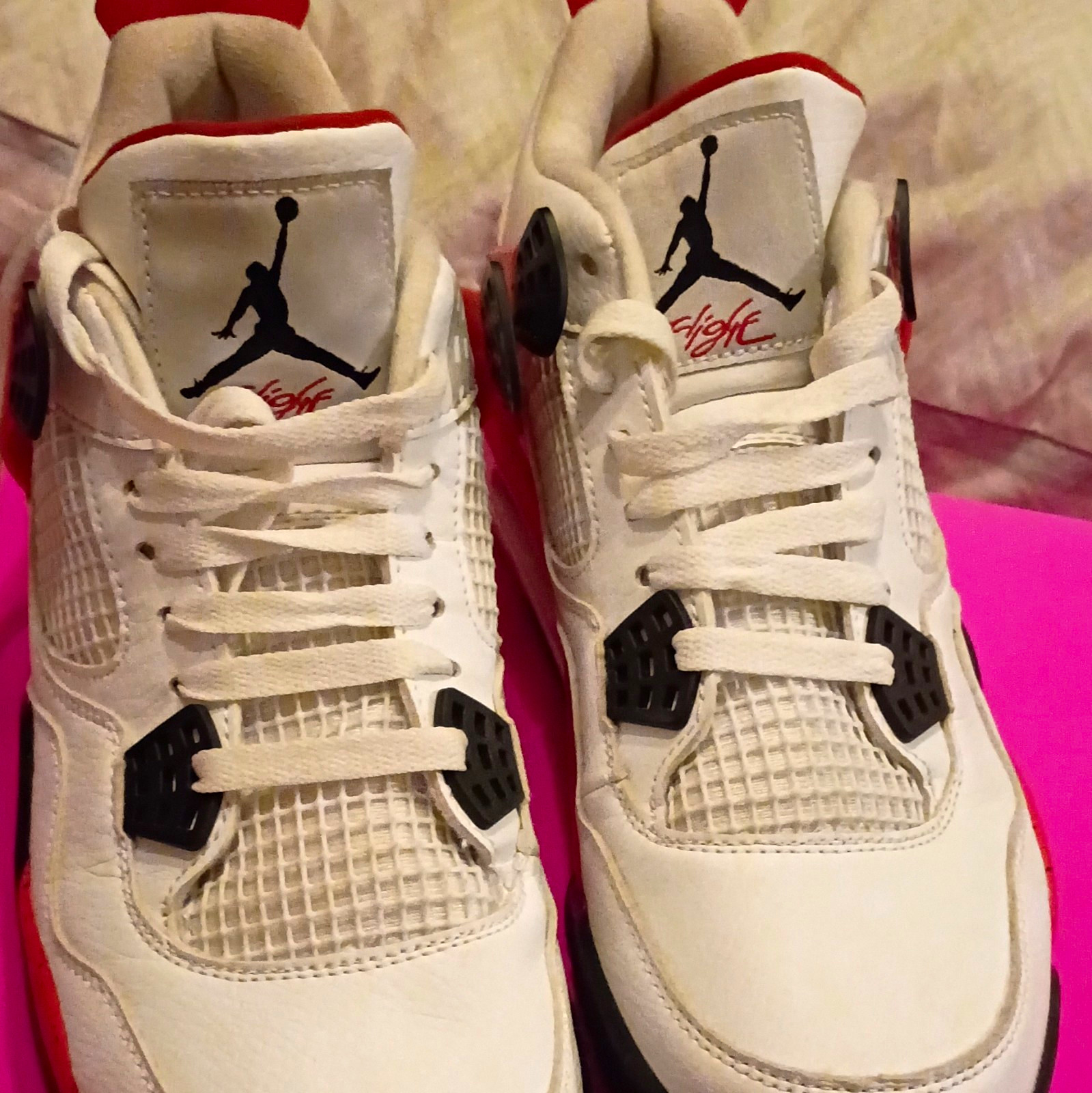 Jordan Air Jordan 4 Men’s Mid Top Athletic Lace Up Colorblock Sneakers White Jordan Air Jordan 4 Men’s Mid Top Athletic Lace Up Colorblock Sneakers White