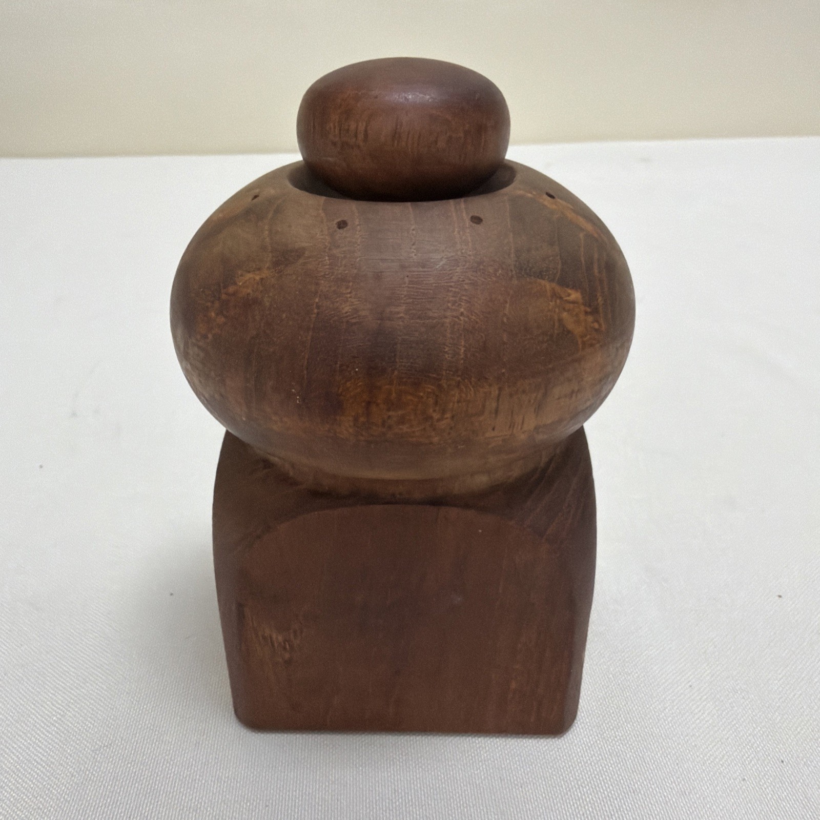 Dansk Designs Pepper Mill Grinder Dansk Designs Pepper Mill Grinder