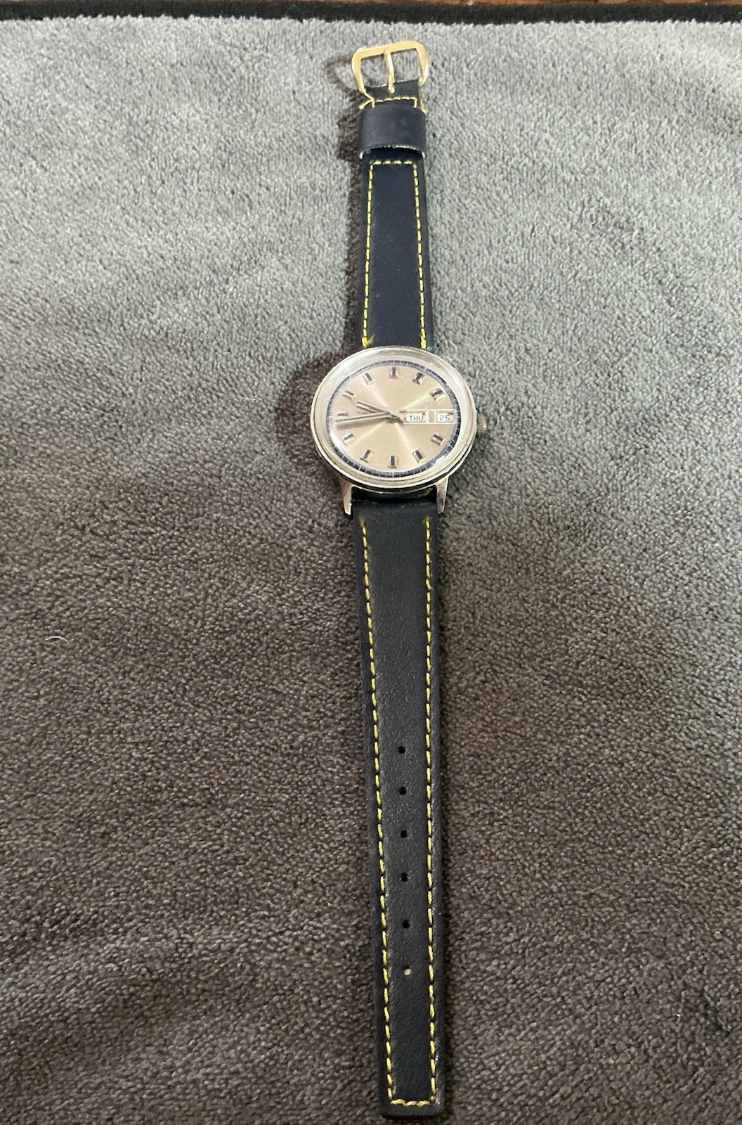 Timex Vintage 1970s Marlin 26860 2773 Silver Tone Mechanical Watch - Running Timex Vintage 1970s Marlin 26860 2773 Silver Tone Mechanical Watch - Running