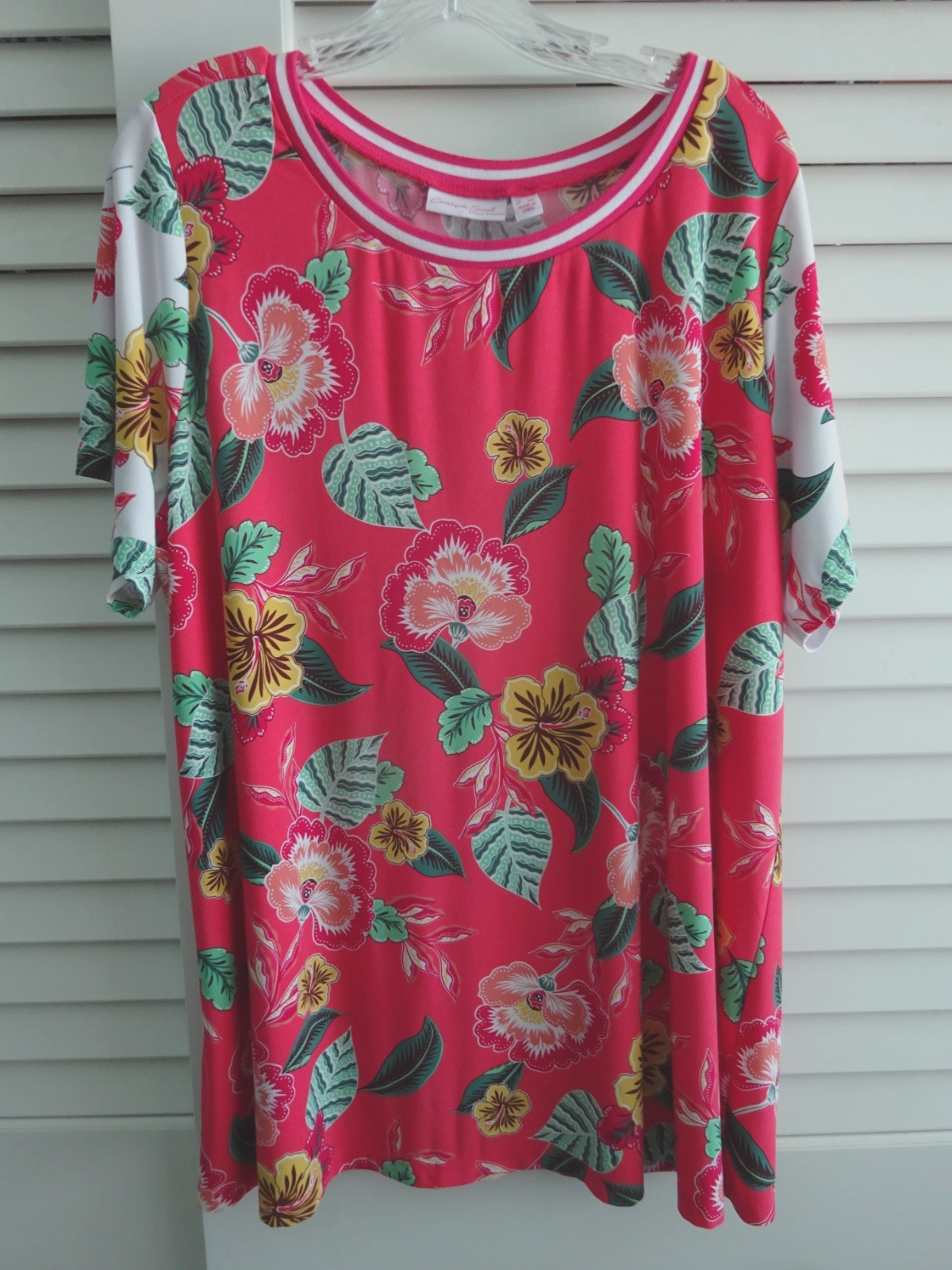 SUSAN GRAVER Courtside Social 2X ~ LIQUID KNIT TOP ~ QVC  A690936 Coral / Lemon