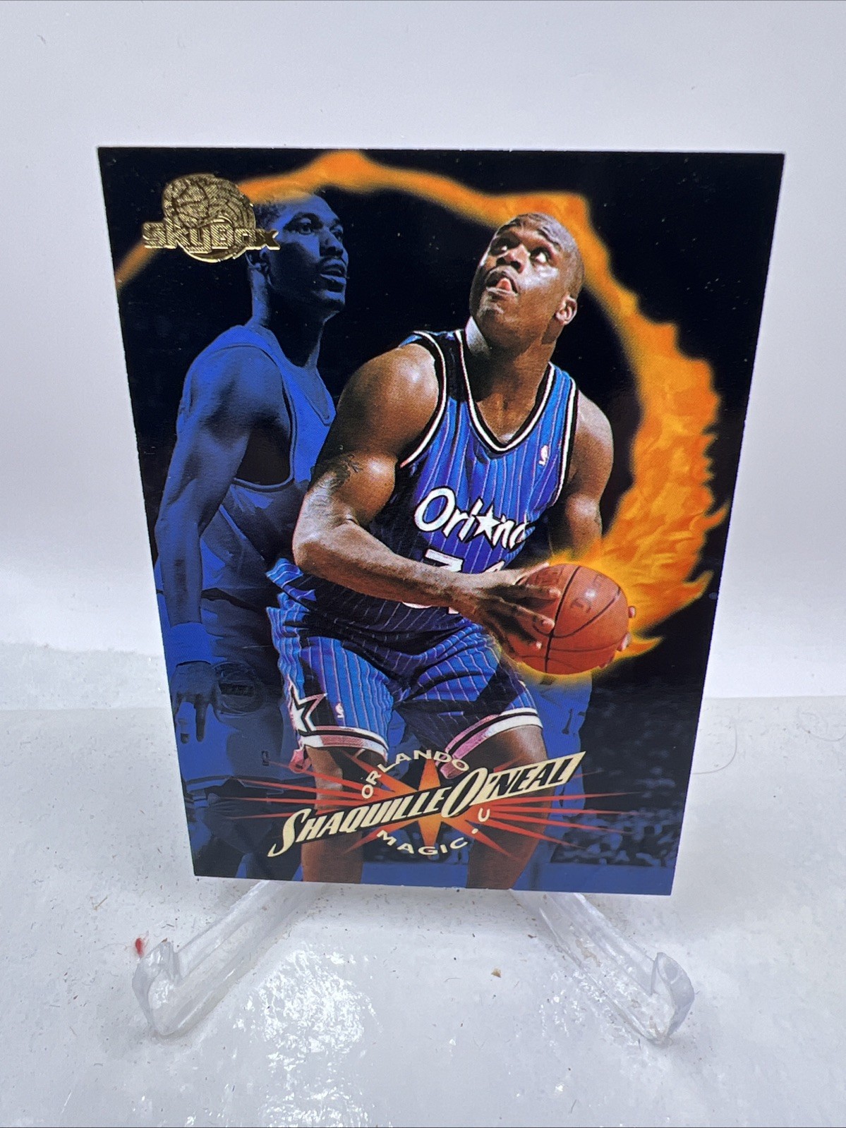 SHAQUILLE O\'NEAL FIREBALL 1995-96 SKYBOX #89 ORLANDO MAGIC SHAQUILLE O\'NEAL FIREBALL 1995-96 SKYBOX #89 ORLANDO MAGIC