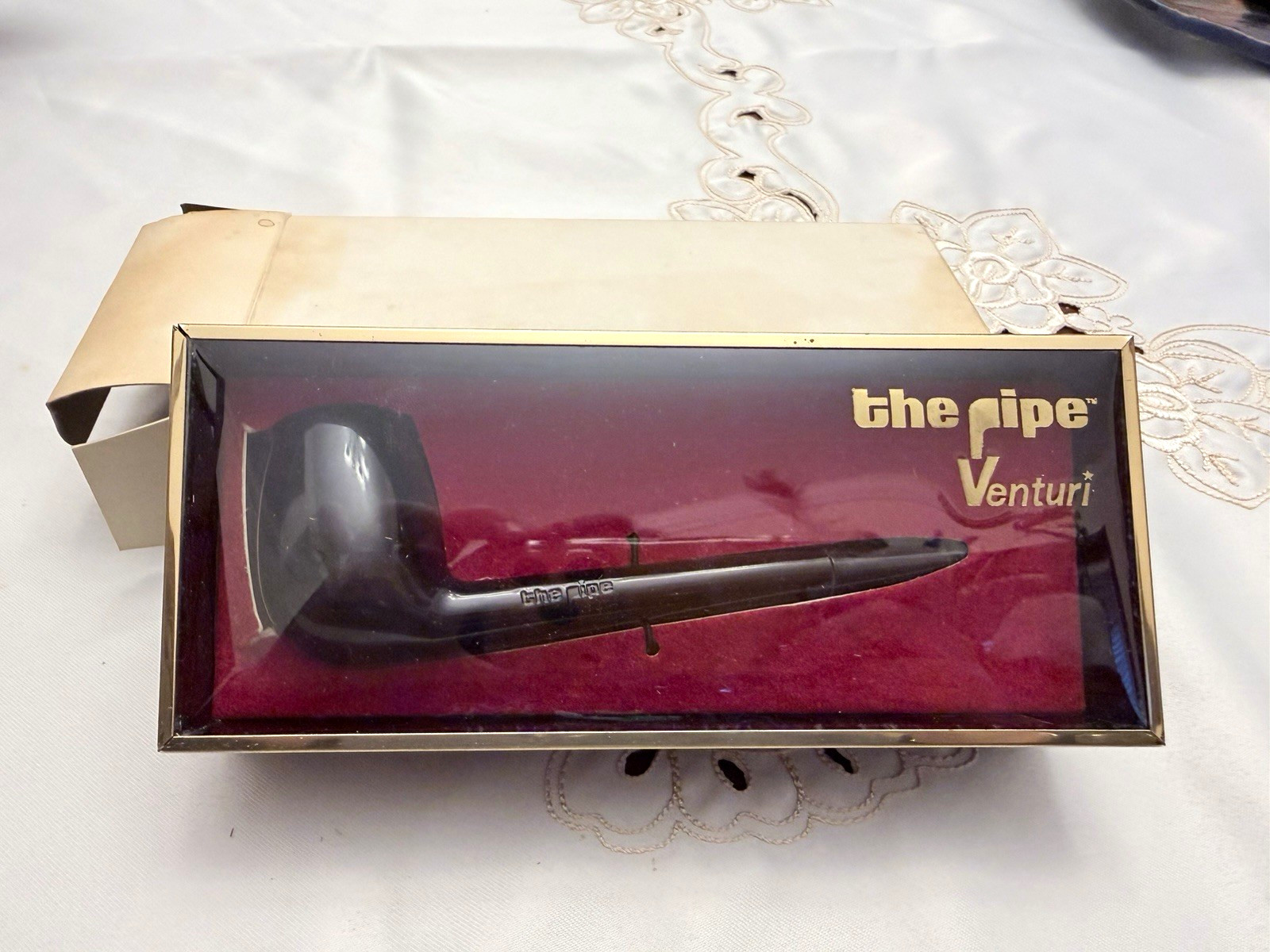 Vintage “The Pipe” Canadian Ebony Tobacco Pipe w/ Original Box Venturi 1960s/70s Vintage “The Pipe” Canadian Ebony Tobacco Pipe w/ Original Box Venturi 1960s/70s