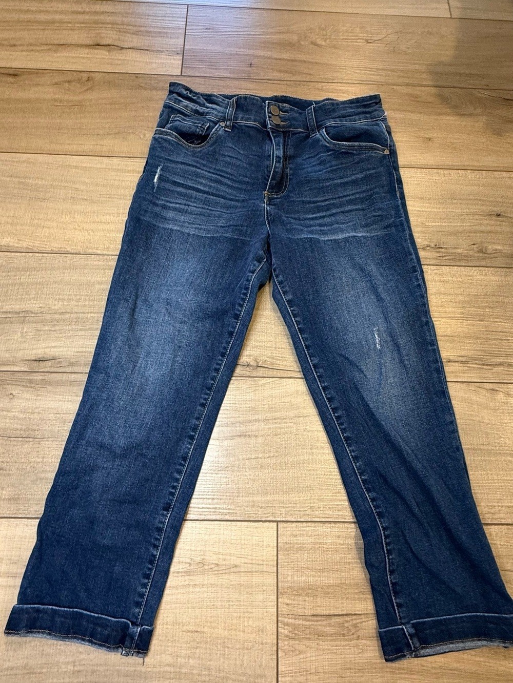 Dark Blue Women\'s Slim Straight Jeans Dark Blue Women\'s Slim Straight Jeans
