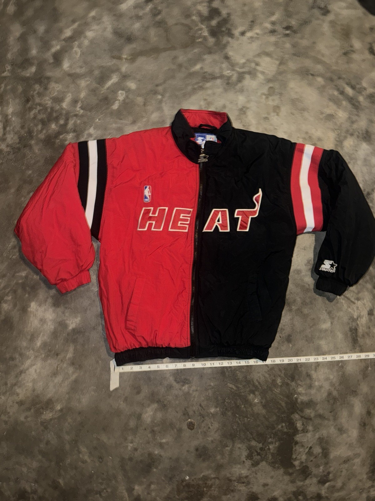 Miami Heat Vintage 90s Nylon Starter Jacket NBA Sports Men’s Small
