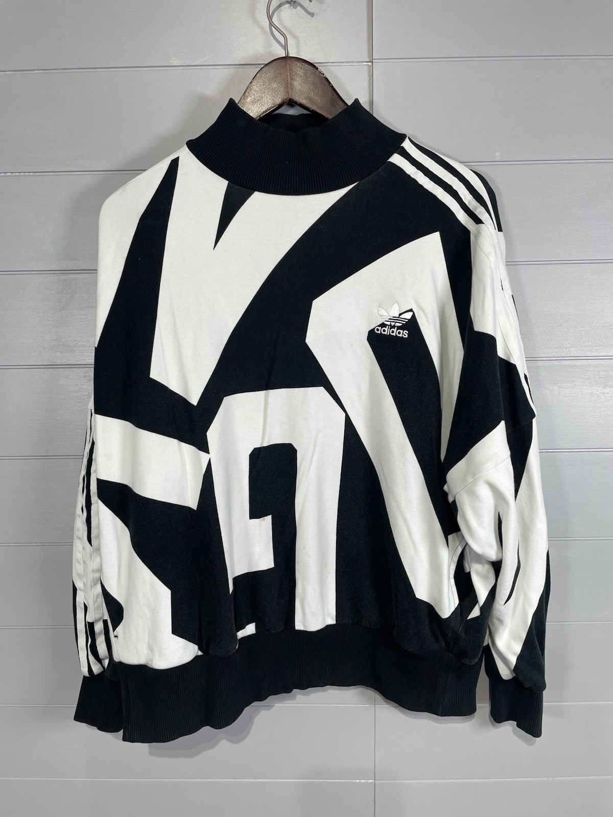 Vtg Adidas Originals Bold Age Black White Geometric Sweatshirt Sweater Sz XS