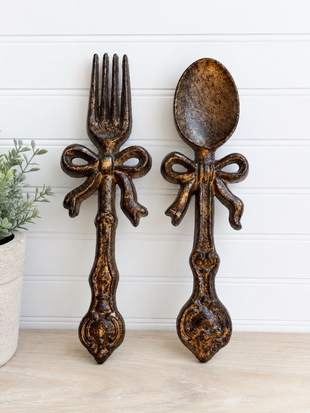 VTG Style Cast Iron Fork & Spoon Farmhouse Decor Rustic Kitchen Wall Decor 10”