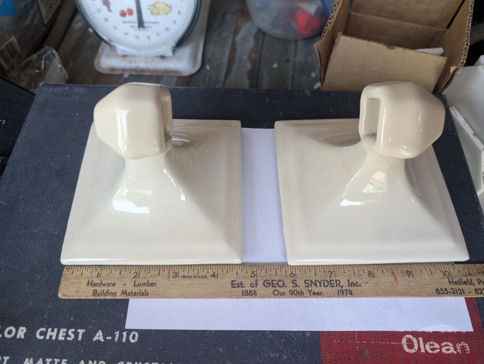 Vtg American Olean Towel bar posts model 547 Color 06 Gloss Bone 70s 80s 90s NEW