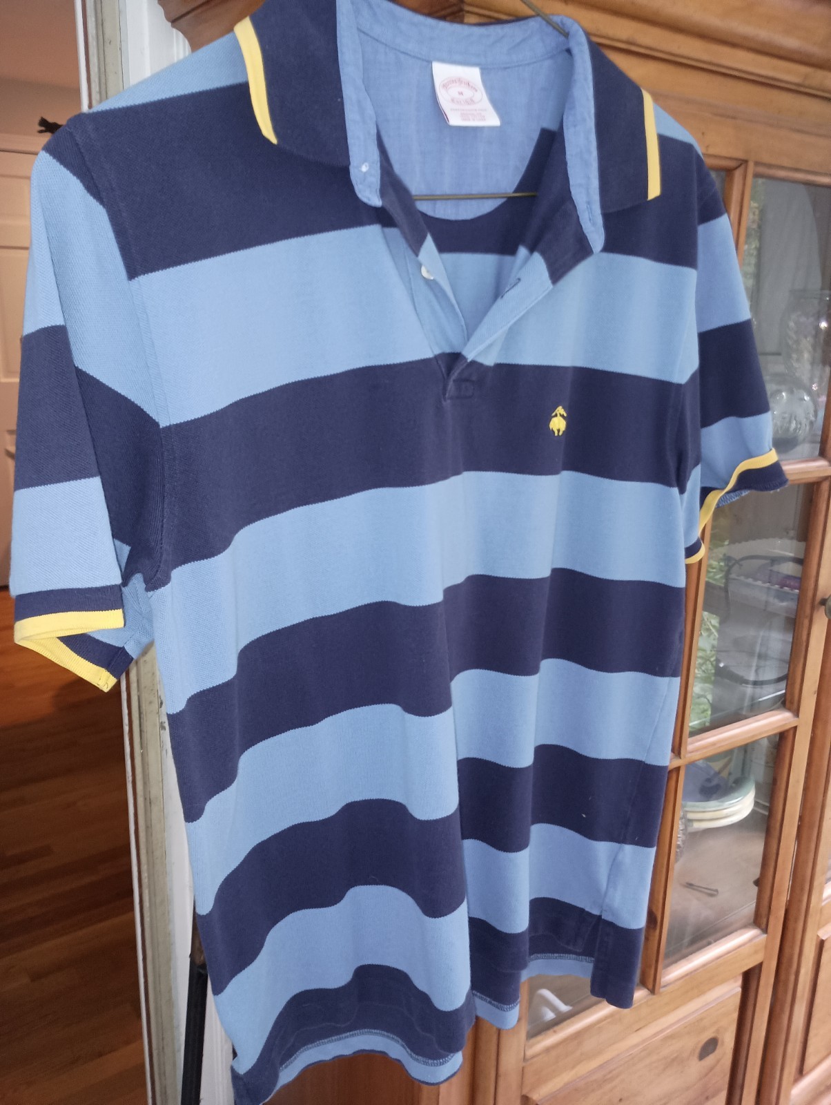 Brooks Brothers Men\'s Blue Striped Performance Polo Shirt Medium, Original Fit Brooks Brothers Men\'s Blue Striped Performance Polo Shirt Medium, Original Fit